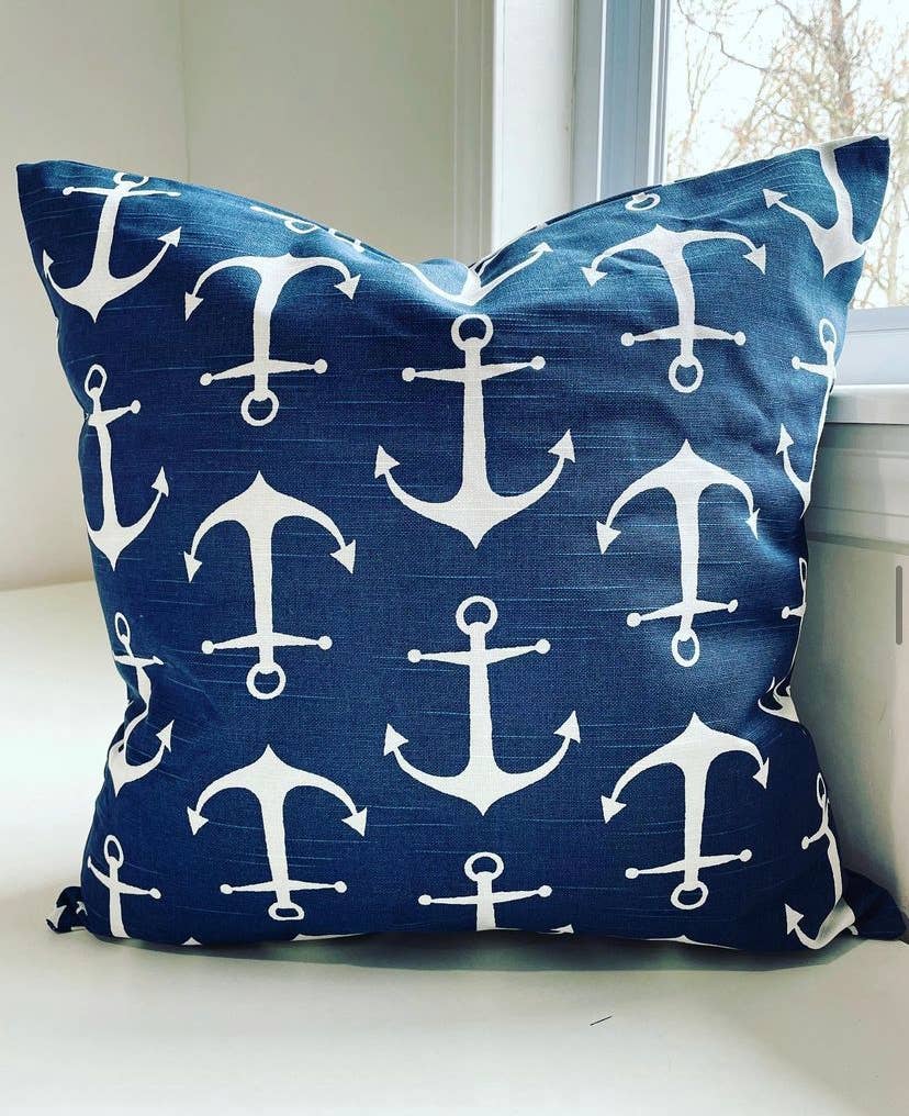 BLUE ANCHOR PILLOW: 20"x20"