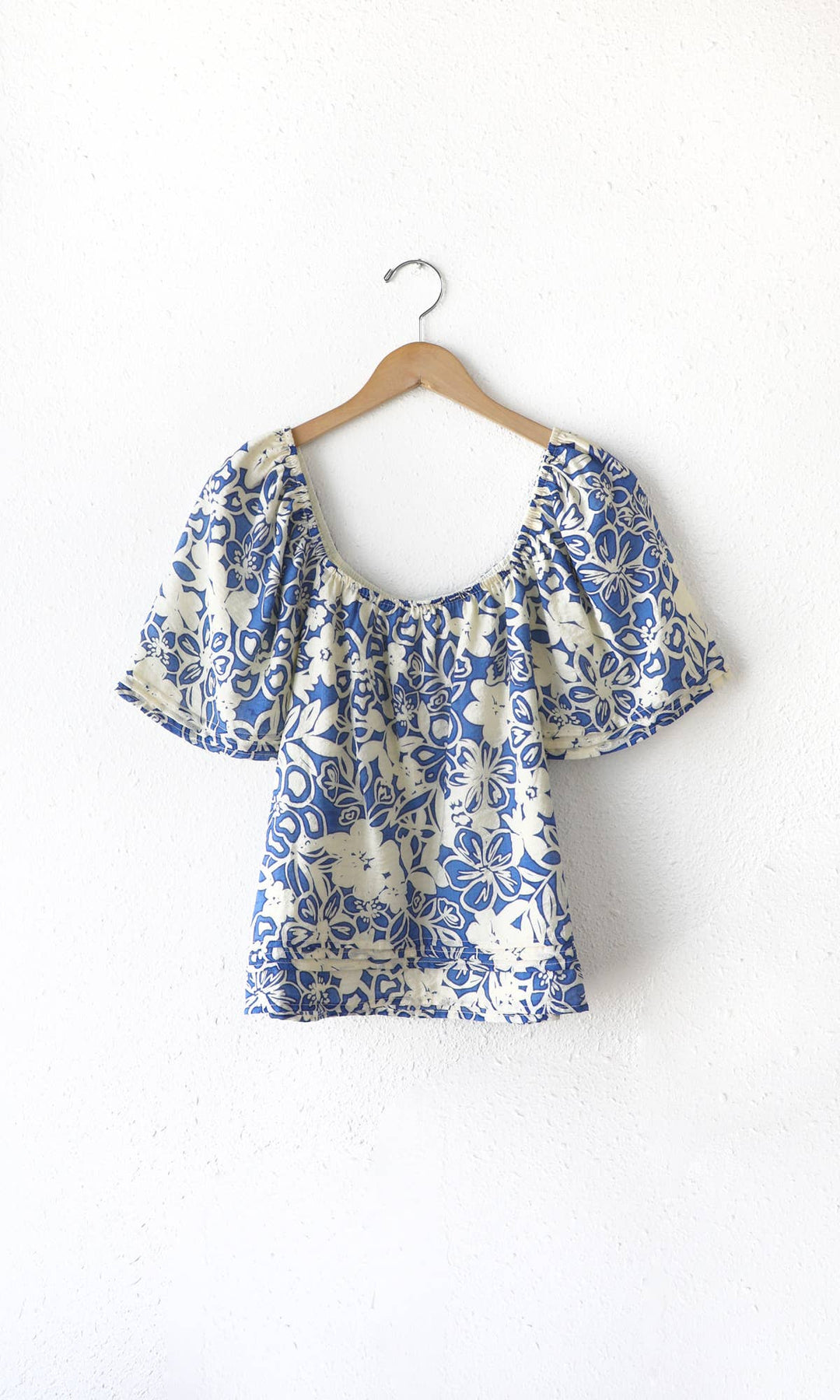 Hana Blouse: Medium / Ivory-Blue