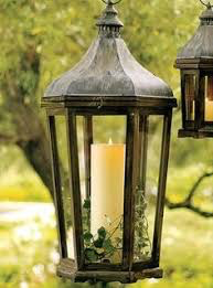 COTTAGE LANTERN
