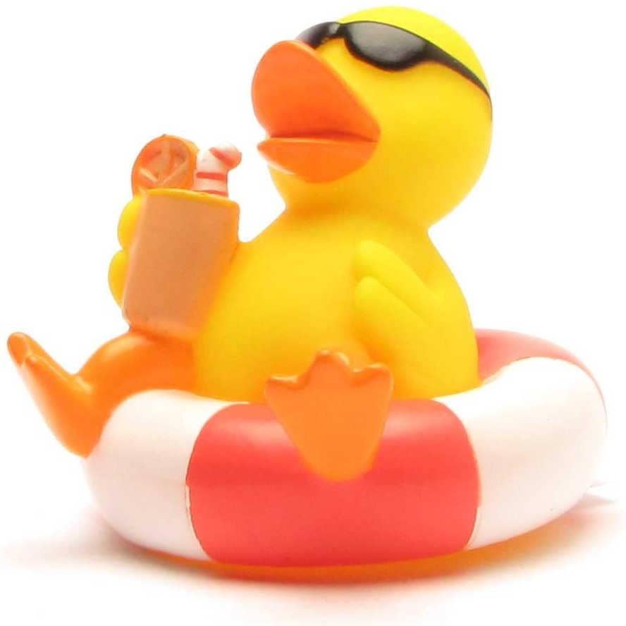 Badeente im Schwimmreif - Gummiente