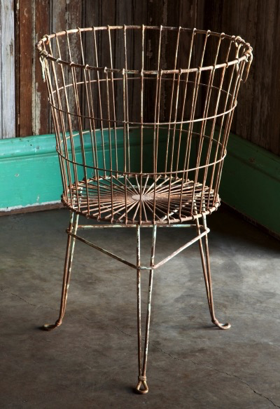 WIRE FLOOR DISPLAY BASKET