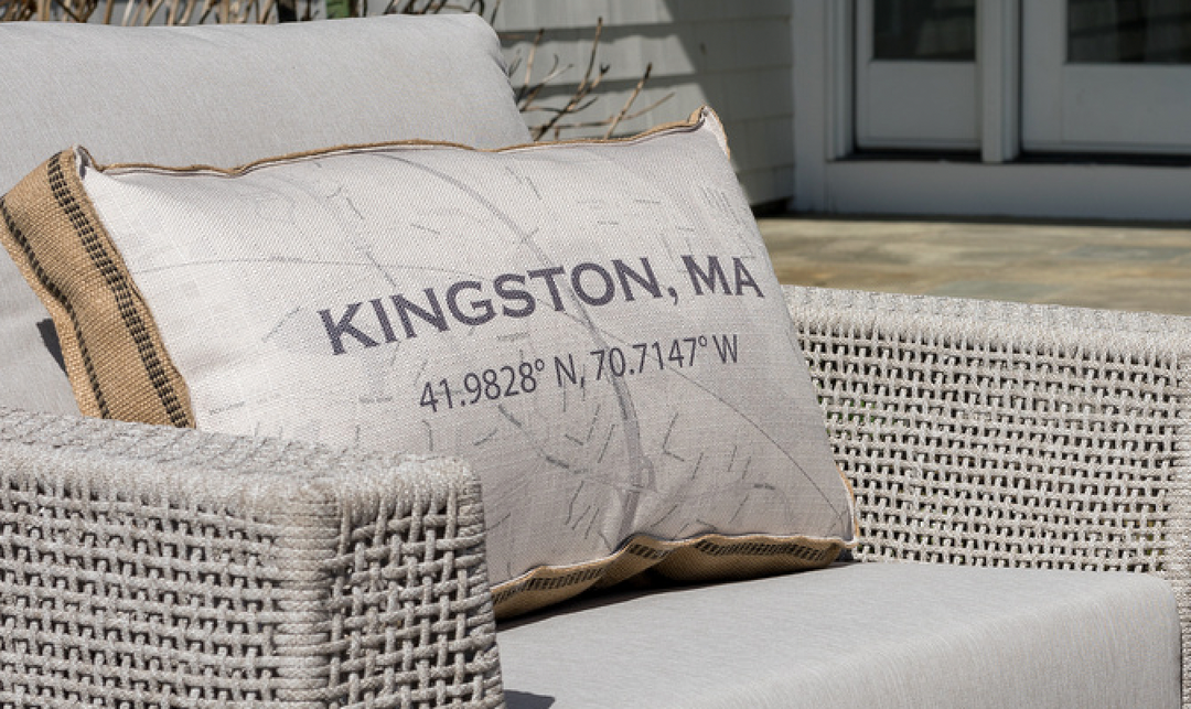 GPS LOCATION PILLOW / KINGSTON