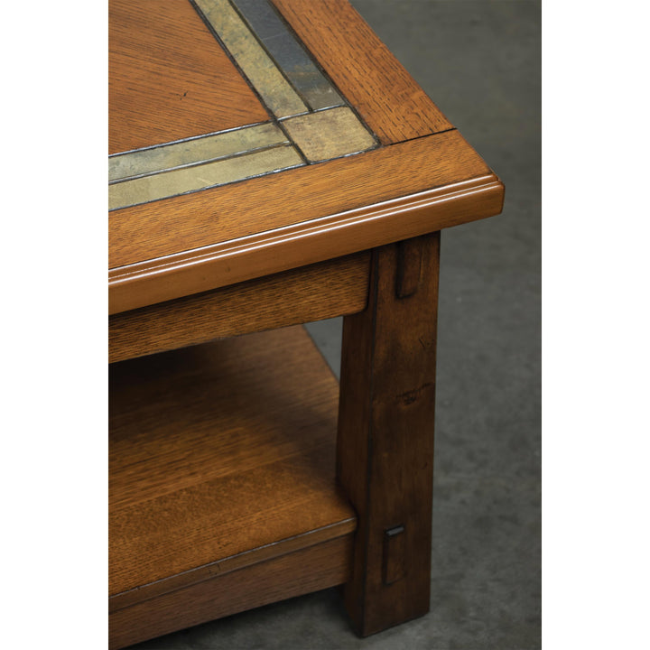 Craftsman Home - Coffee Table - Americana Oak
