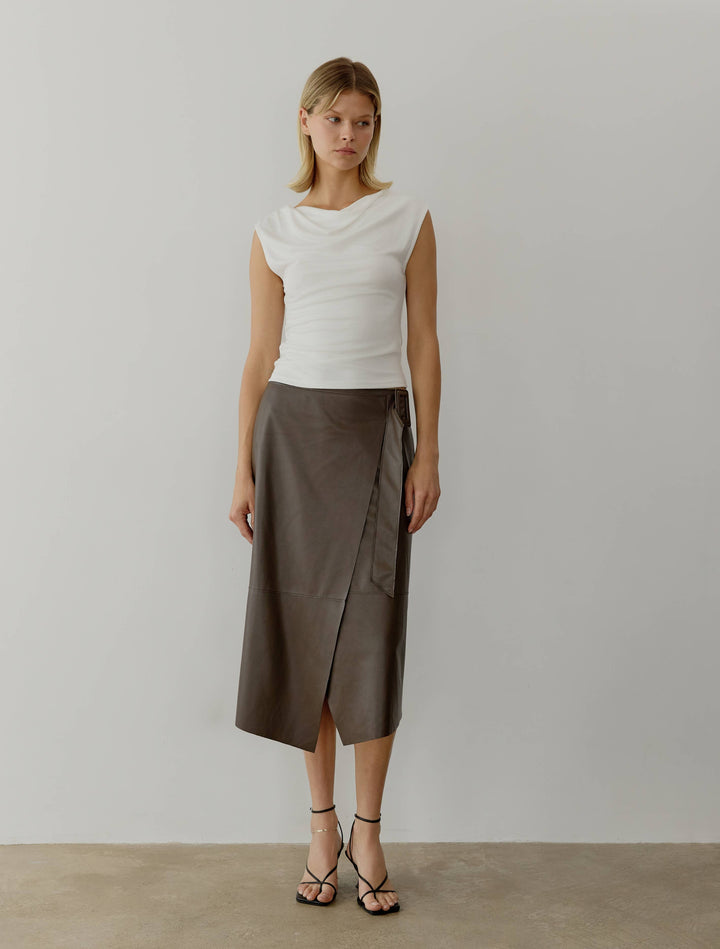The Ali Top | Cowl Neck Sleeveless Top: BLACK / SMALL