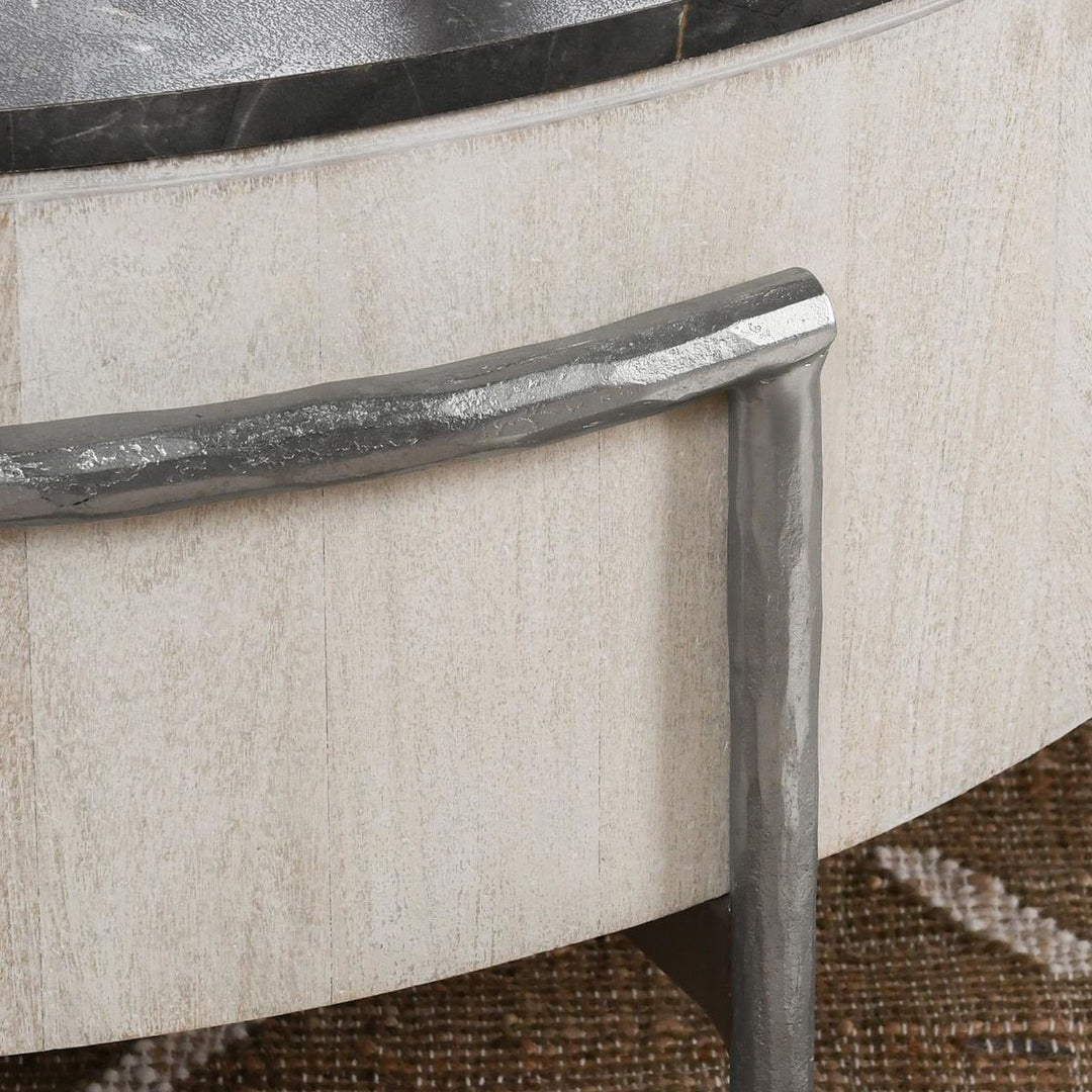 Honor - Solid Wood Round Table