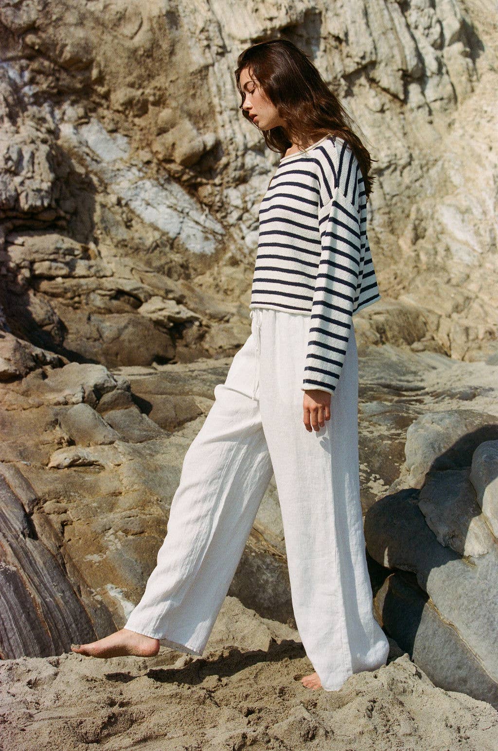 AW1027 | RENEE SWEATER TOP: Ivory Navy / L