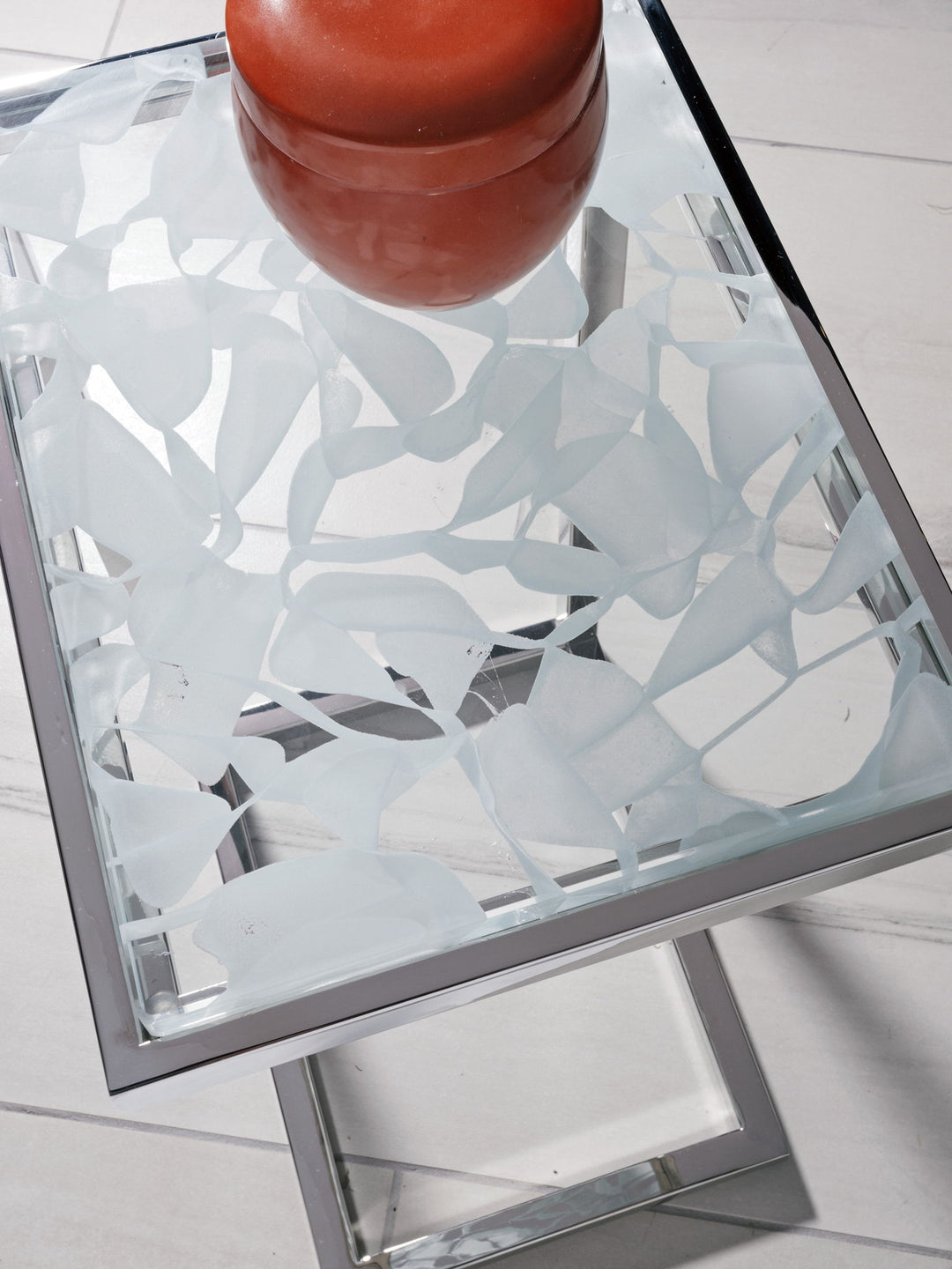 Signature Designs - Snowscape Spot Table - White
