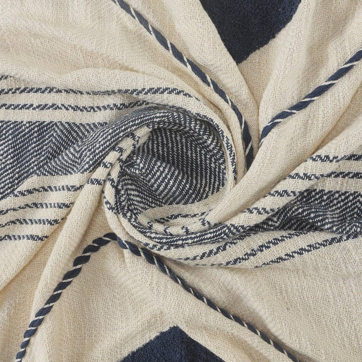 Coastal Edge Geometric Diamond Throw Blanket with Fringe: Blue/White