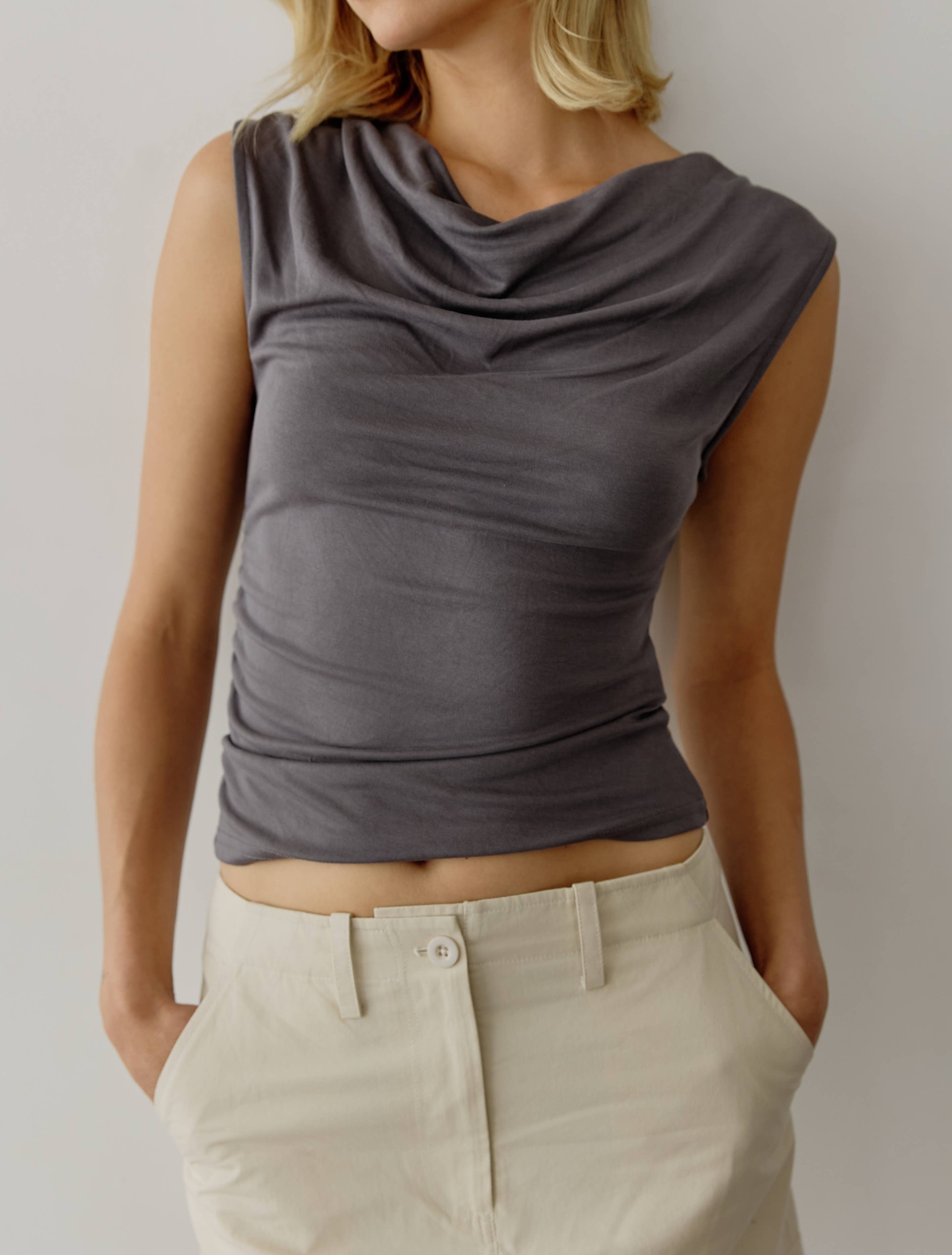 The Ali Top | Cowl Neck Sleeveless Top: BLACK / LARGE