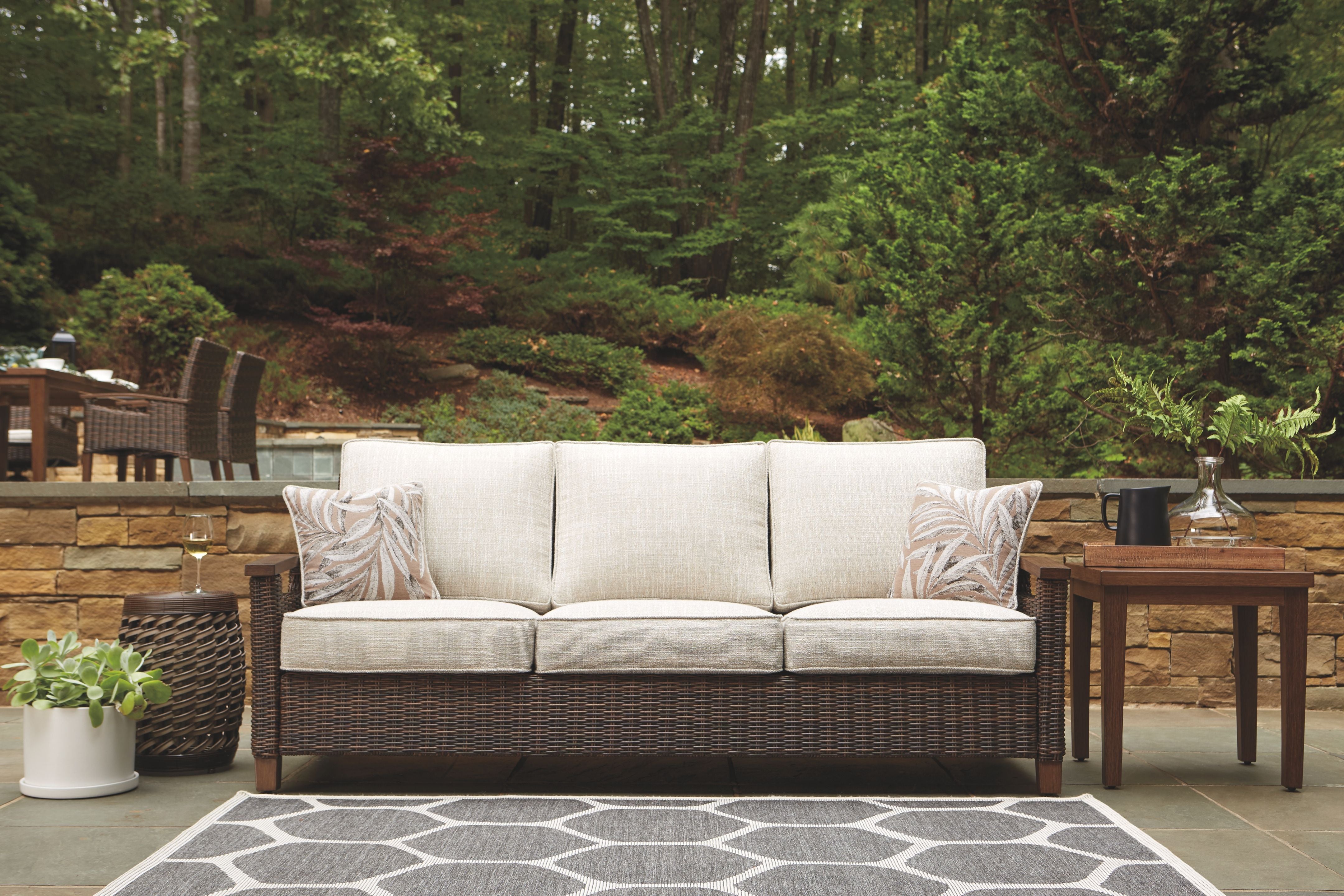 Paradise Trail - Sofa with Cushion - Medium Brown