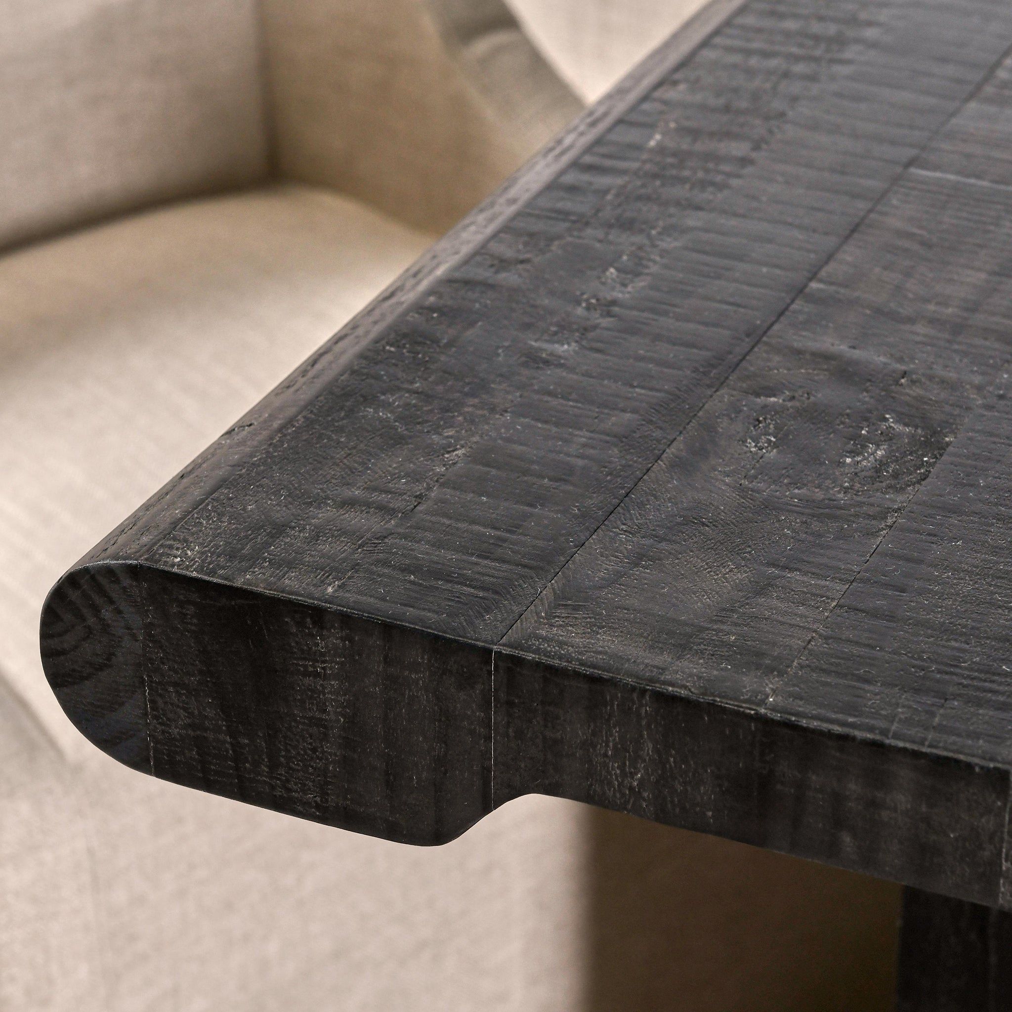 Larson - Dining Table