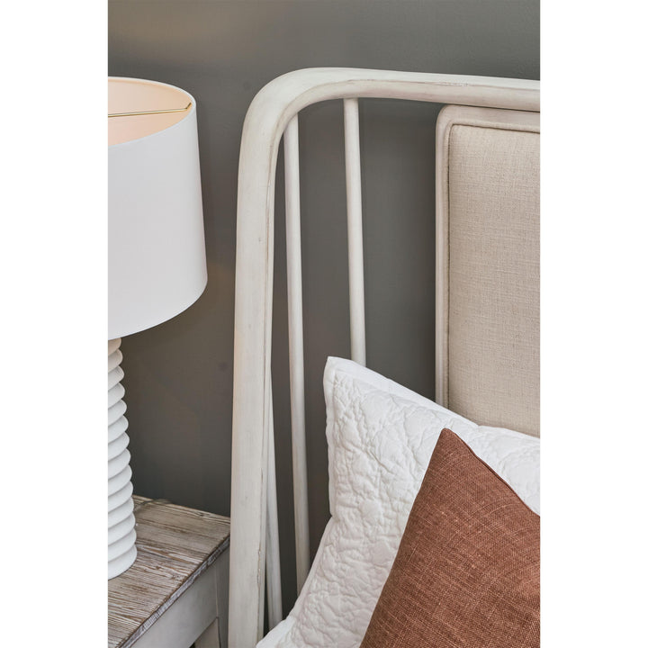 Maddox - Upholstered Spindle Bed