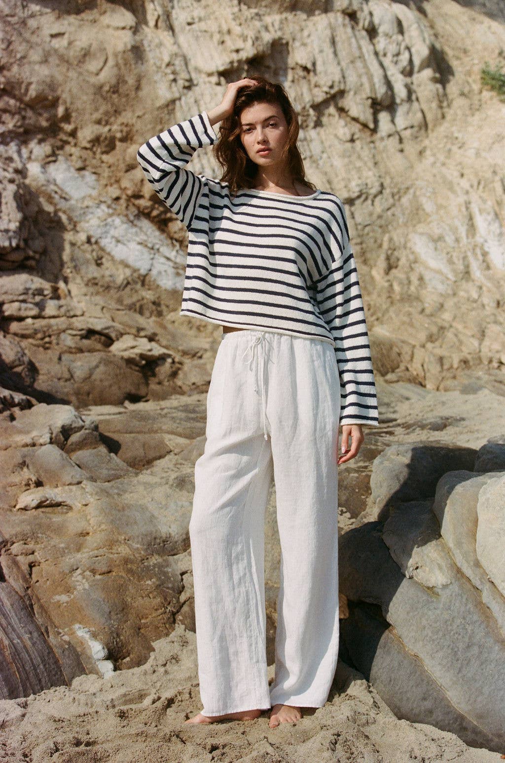 AW1027 | RENEE SWEATER TOP: Ivory Navy / L