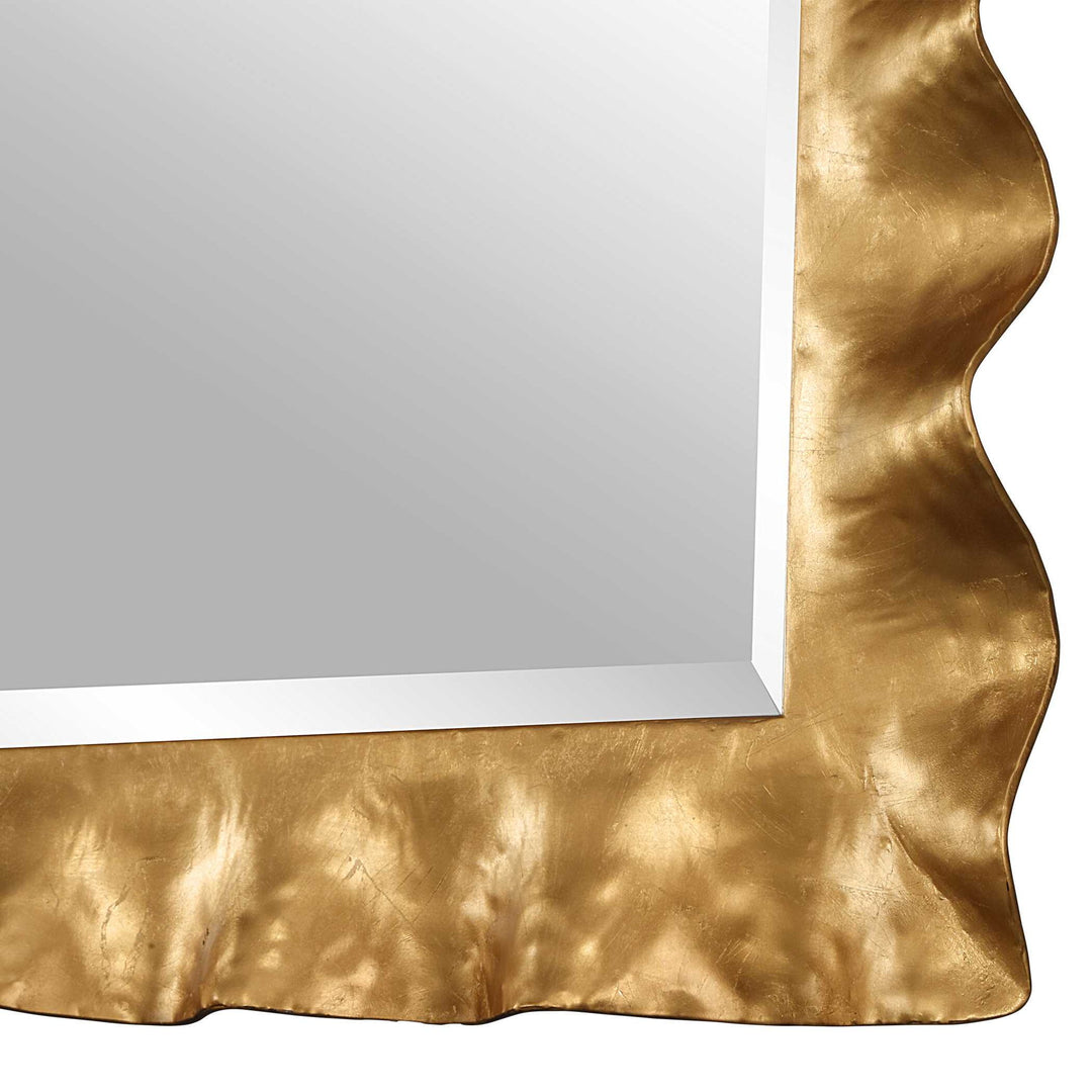 Haya - Scalloped Mirror - Gold