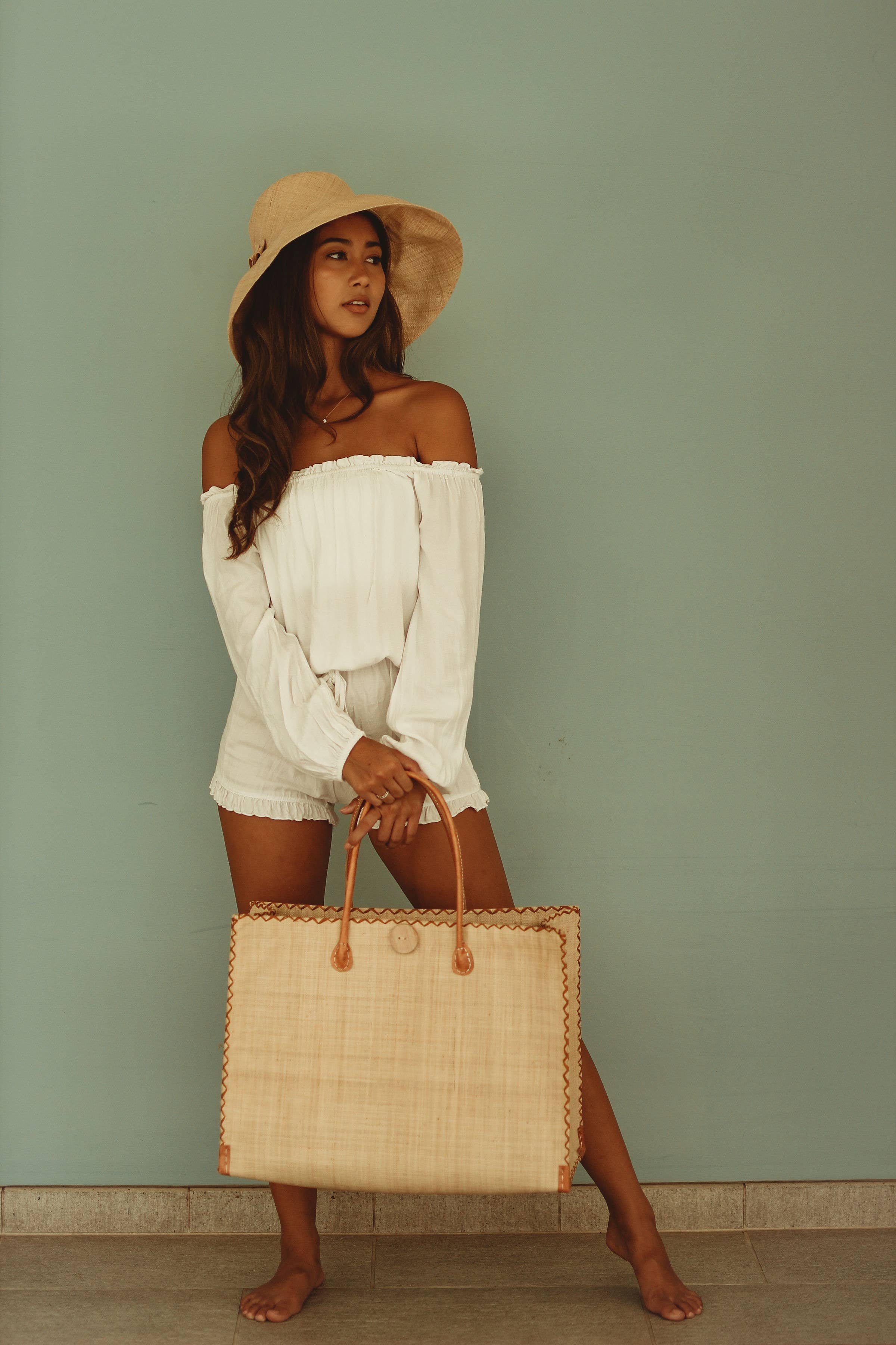 Zafran Solid Straw Beach Bag with Plastic Liner - 2 Sizes: Large / GREY