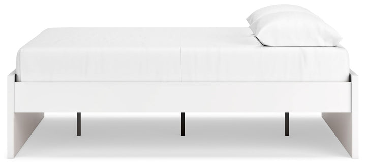 Onita - White - Queen Platform Bed