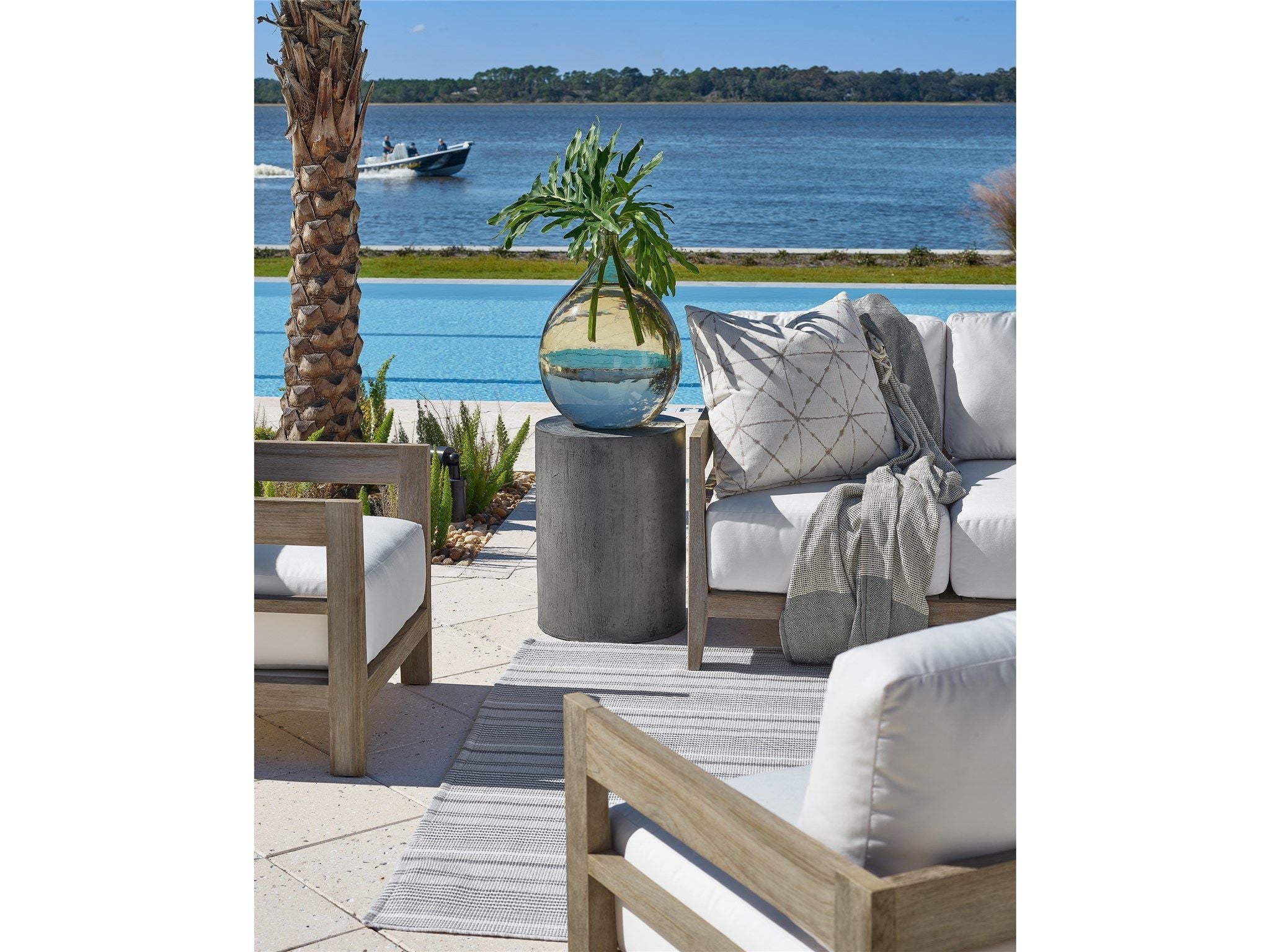 Coastal Living Outdoor / Oahu - Side Table - Dark Gray