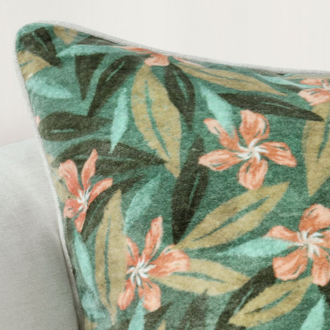 Catania - Lamia Pillow 22' x 22' - Green Multi