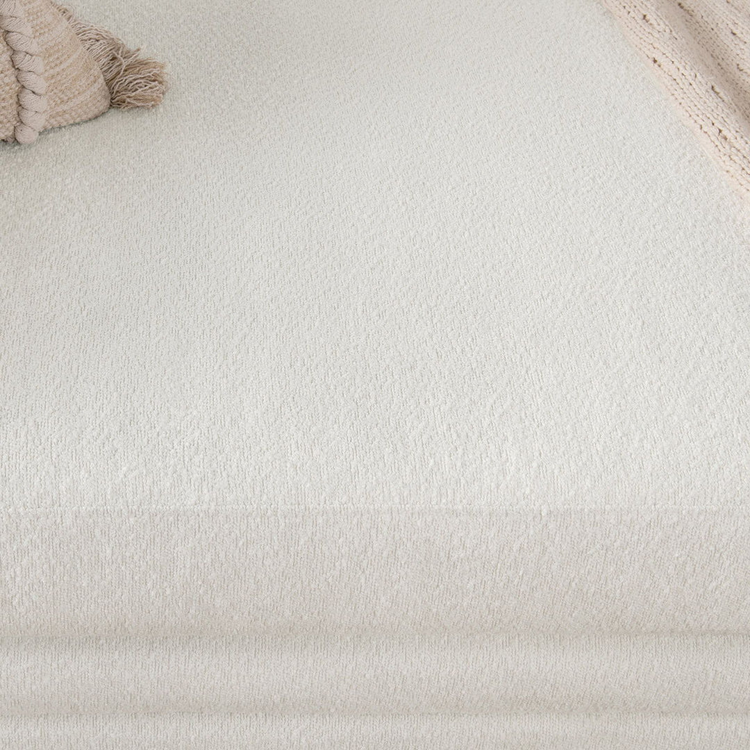 Audrey - Upholstered Daybed