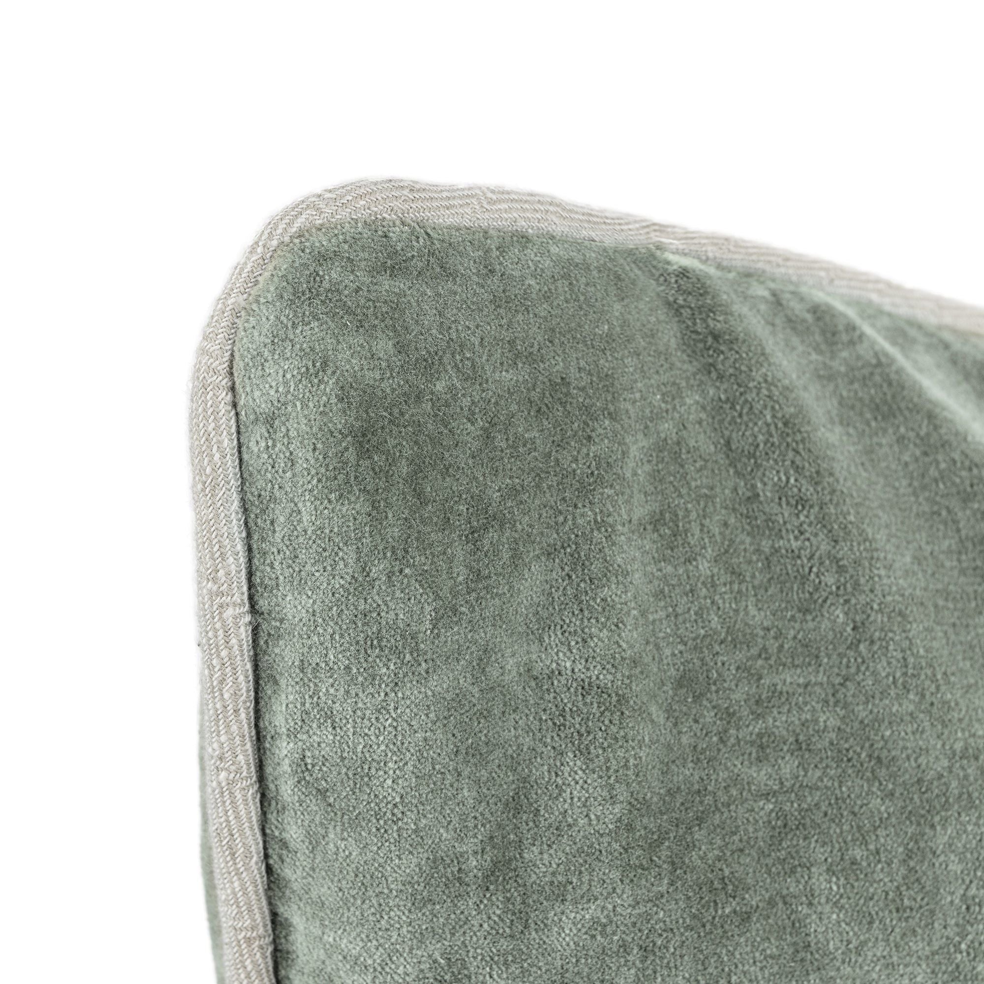 Heirloom Velvet - SLD Pillow
