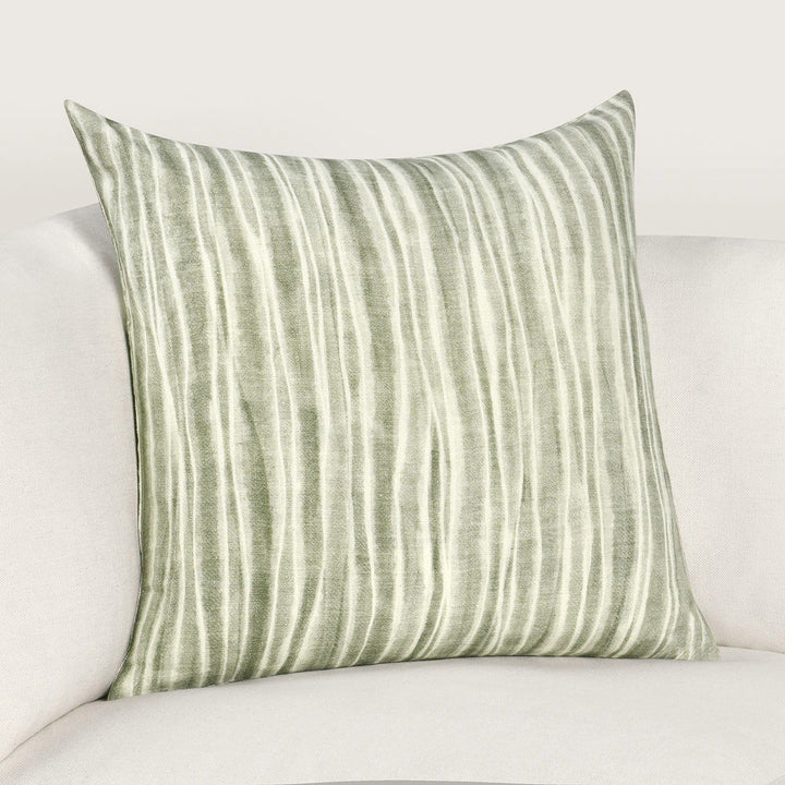 Renewed - 22" x 22" RN Holston Pillow