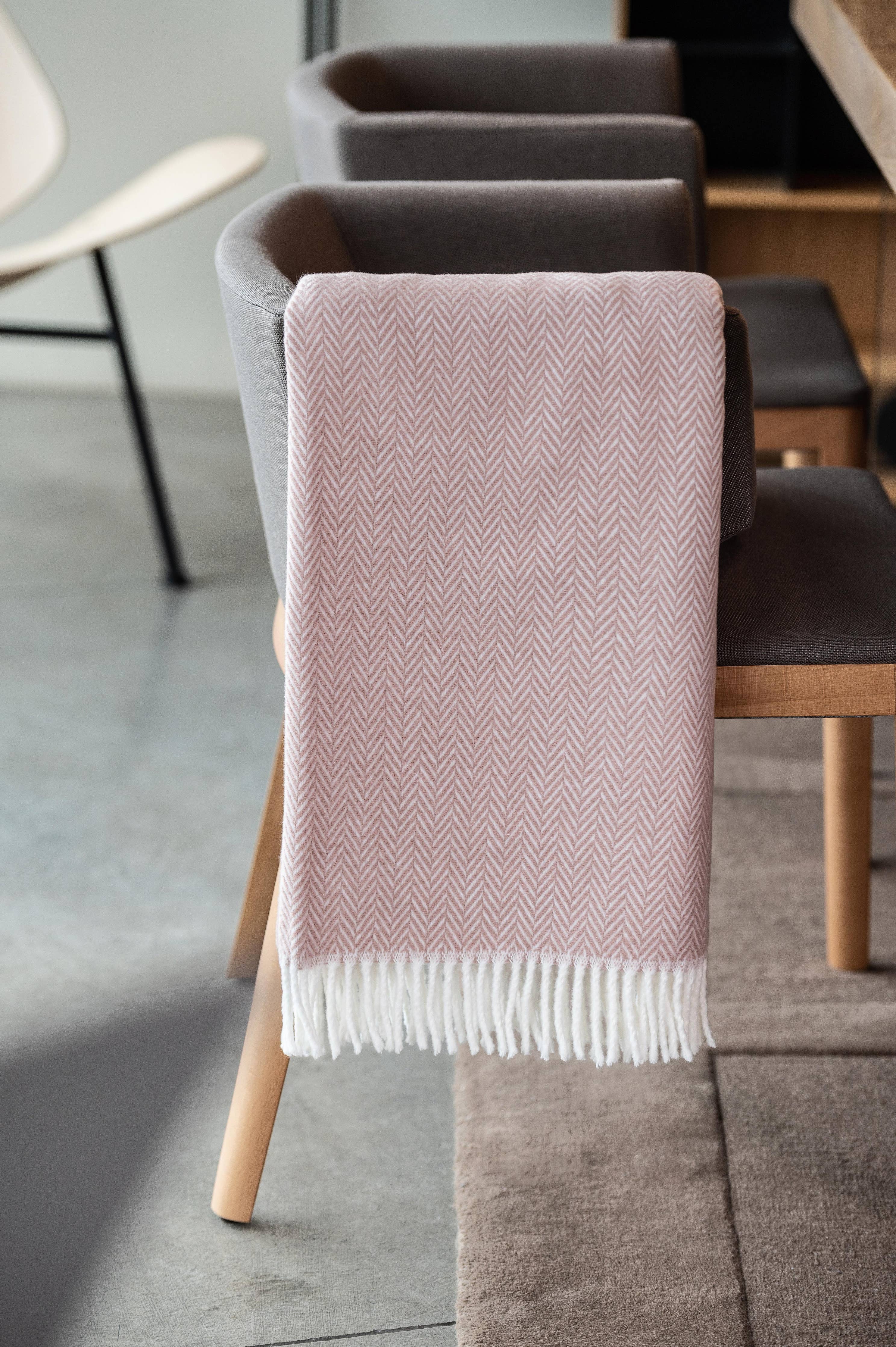 355 - Herringbone Plush Throw: Sage