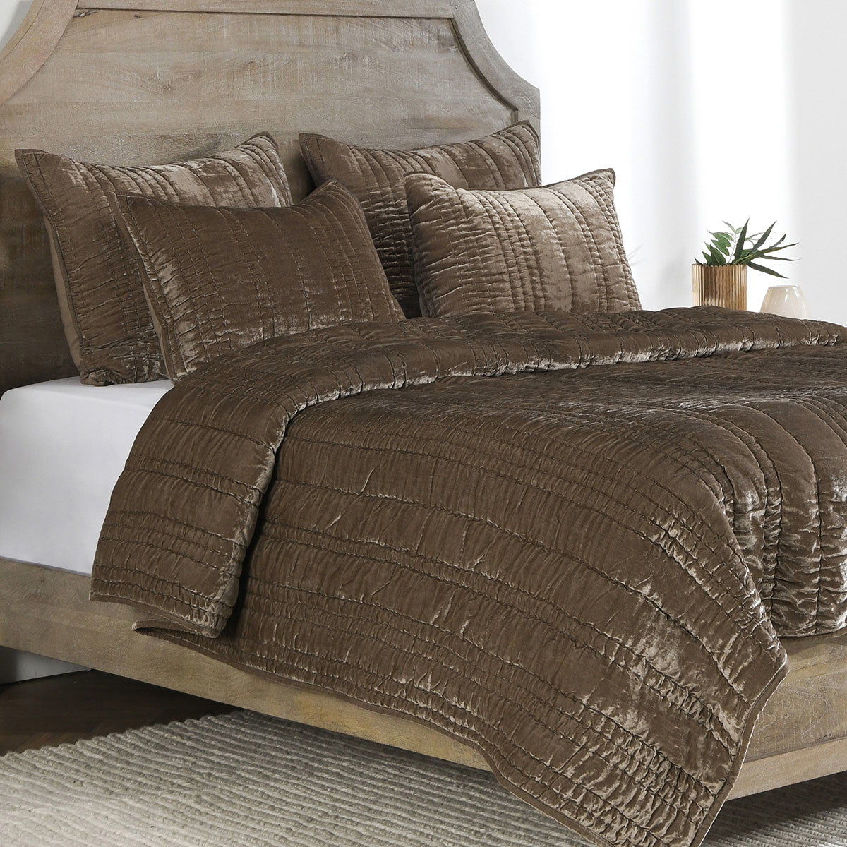 Seville - Queen Quilt Set - Desert Taupe