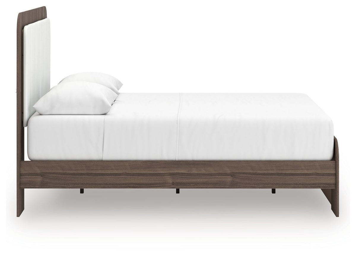 Kendanport - Upholstered Bedroom Set