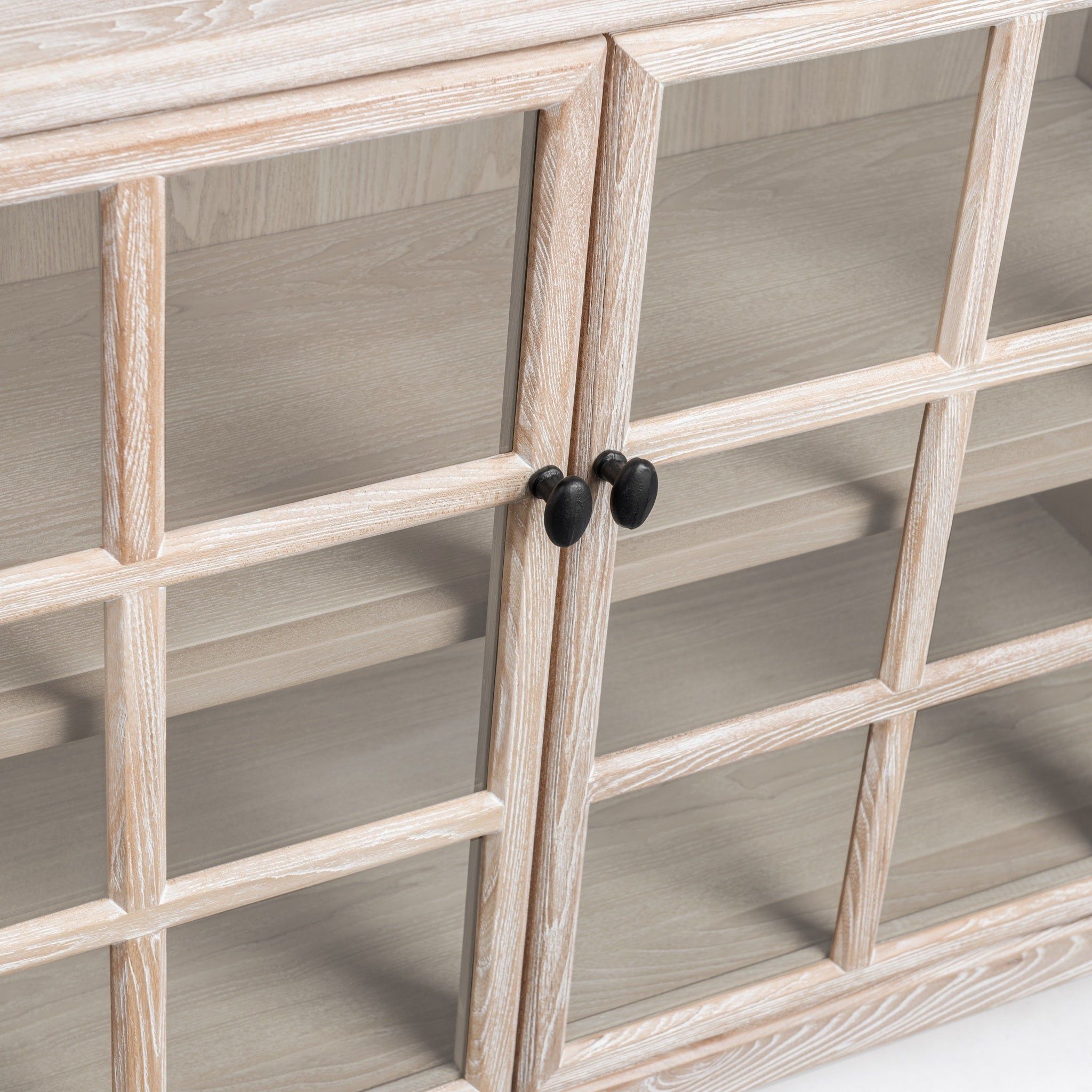 Waverly - Cabinet