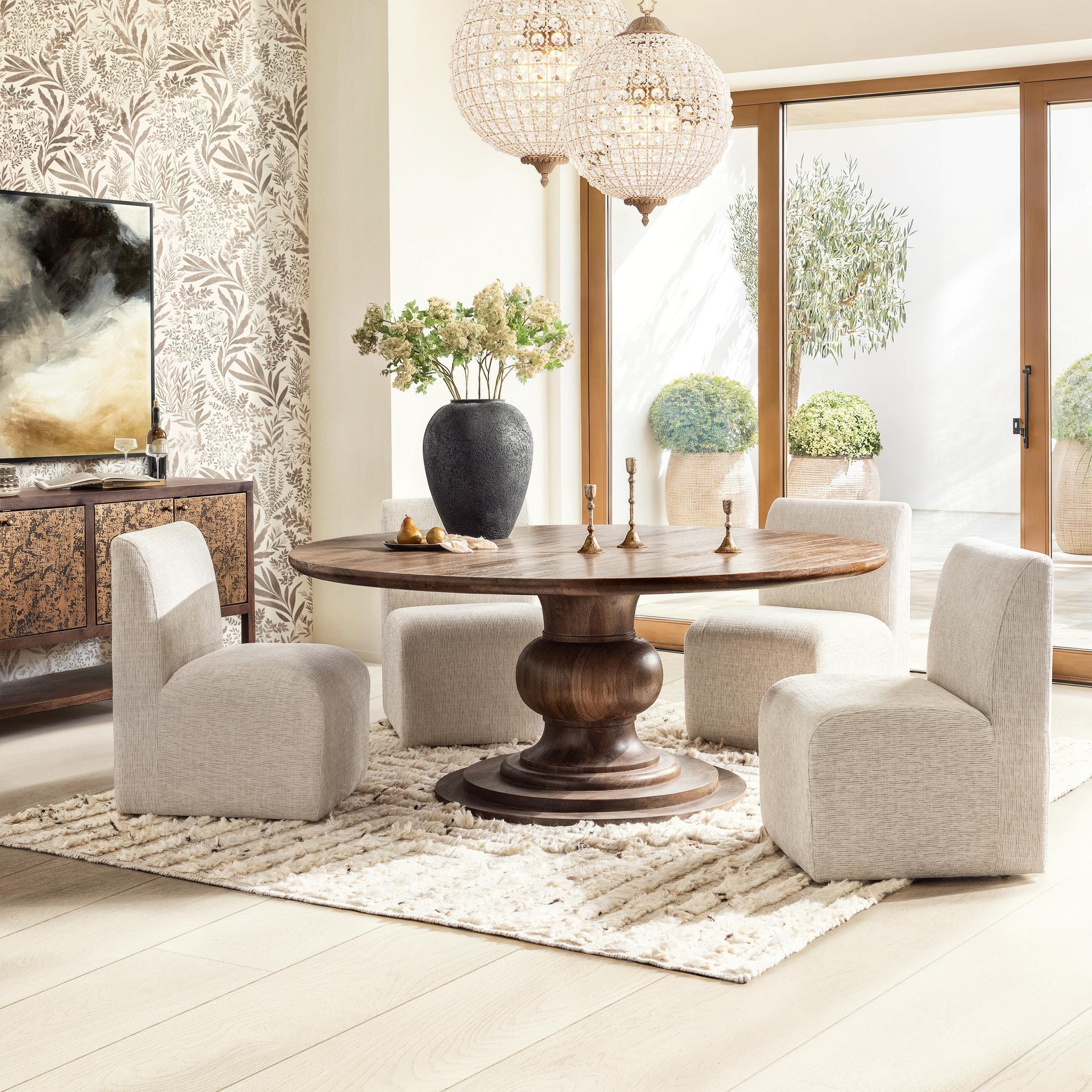 Hera - Round Dining Table