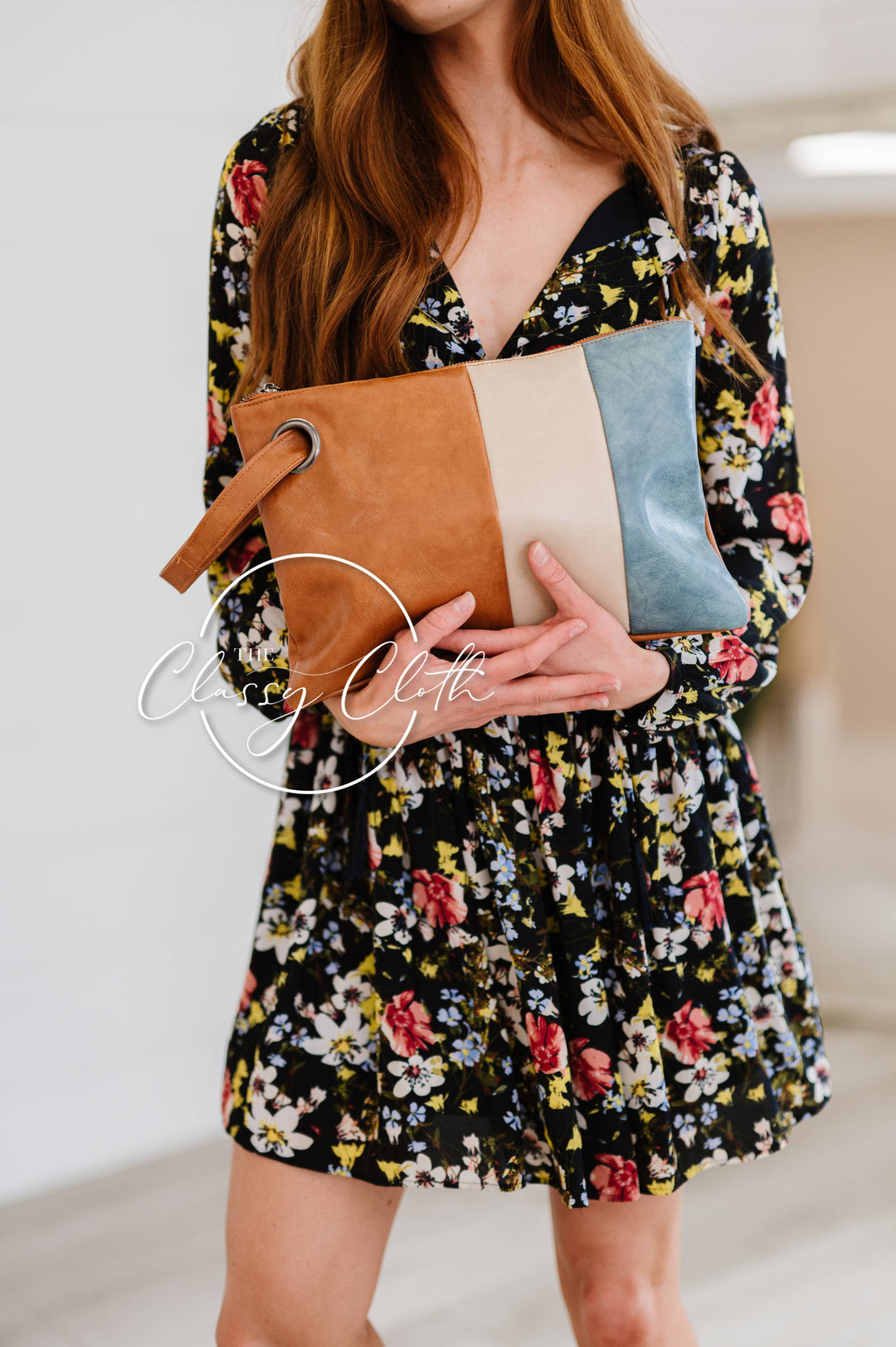 Trendy Clutch - Colorblock Tan/Cream/Blue RTS