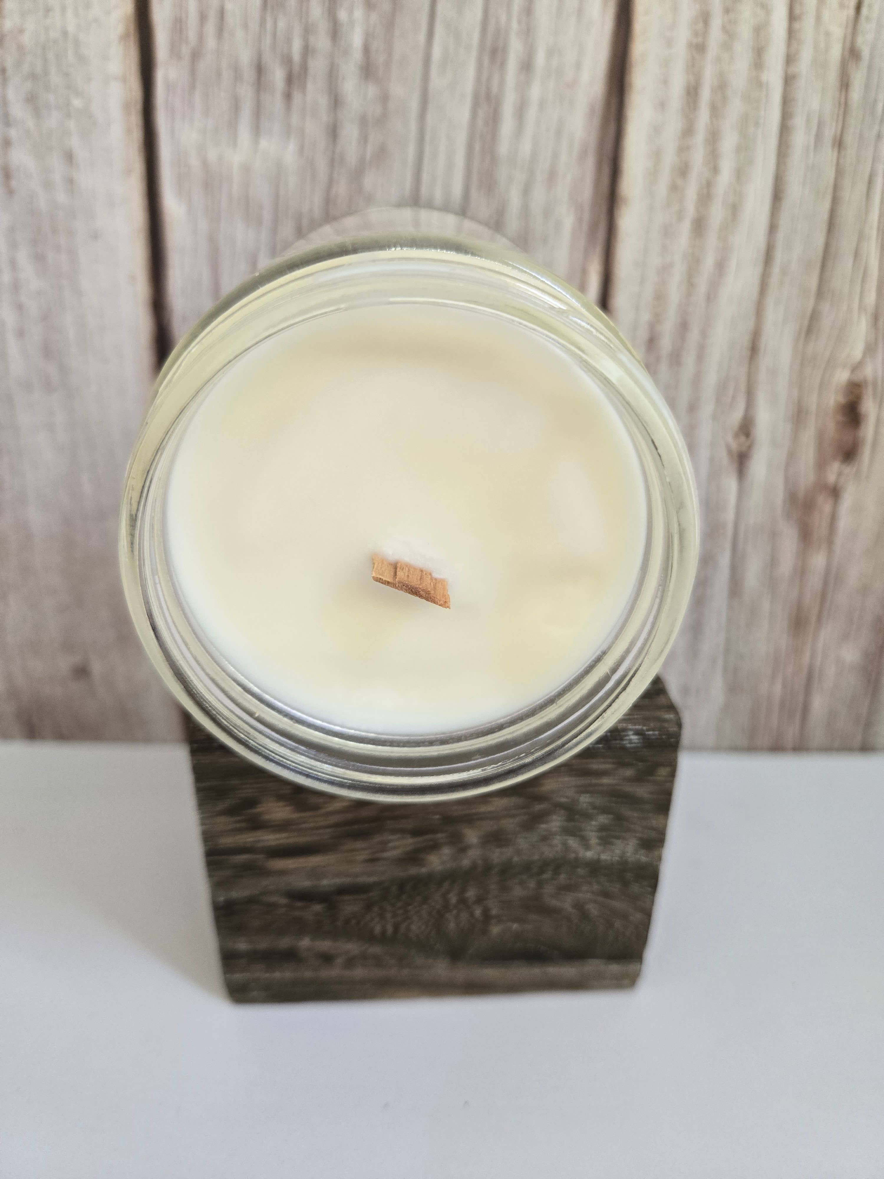 Cape Cod Soy Wax Crackling Wooden Wick Candle bulk wholesale : 8oz