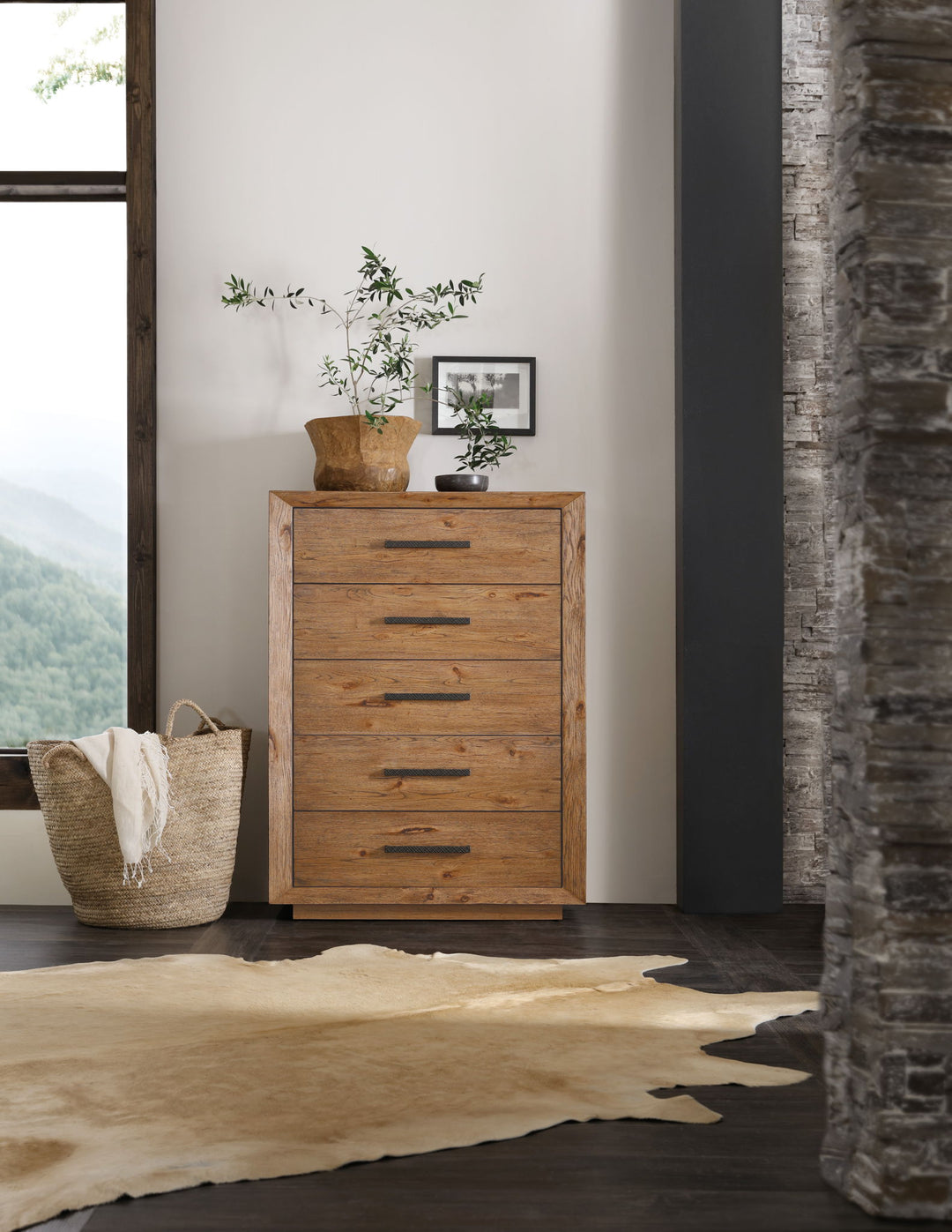 Big Sky - 5-Drawer Chest - 55.25"