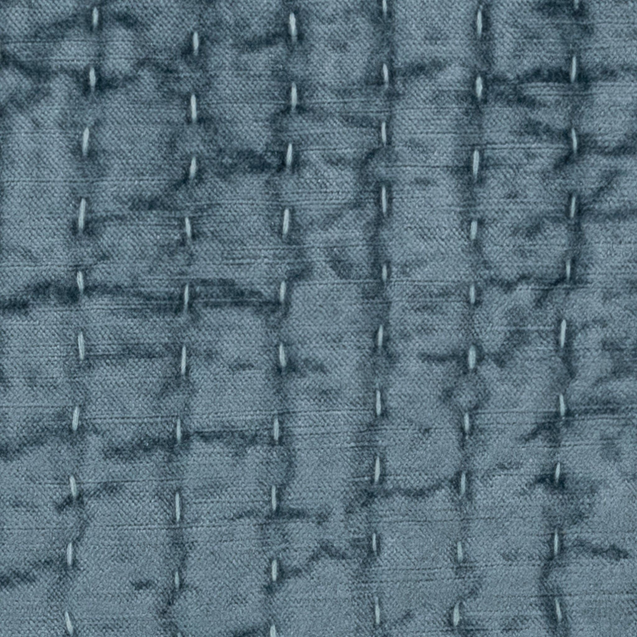 Bari - Velvet Quilt - Stone Blue