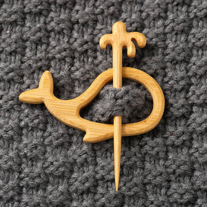 Wooden Shaped Brooch: Dog