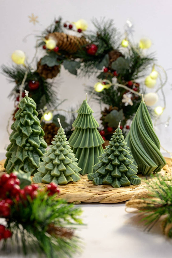 Christmas Tree Candles: Green / 1 / Swirl Christmas tree