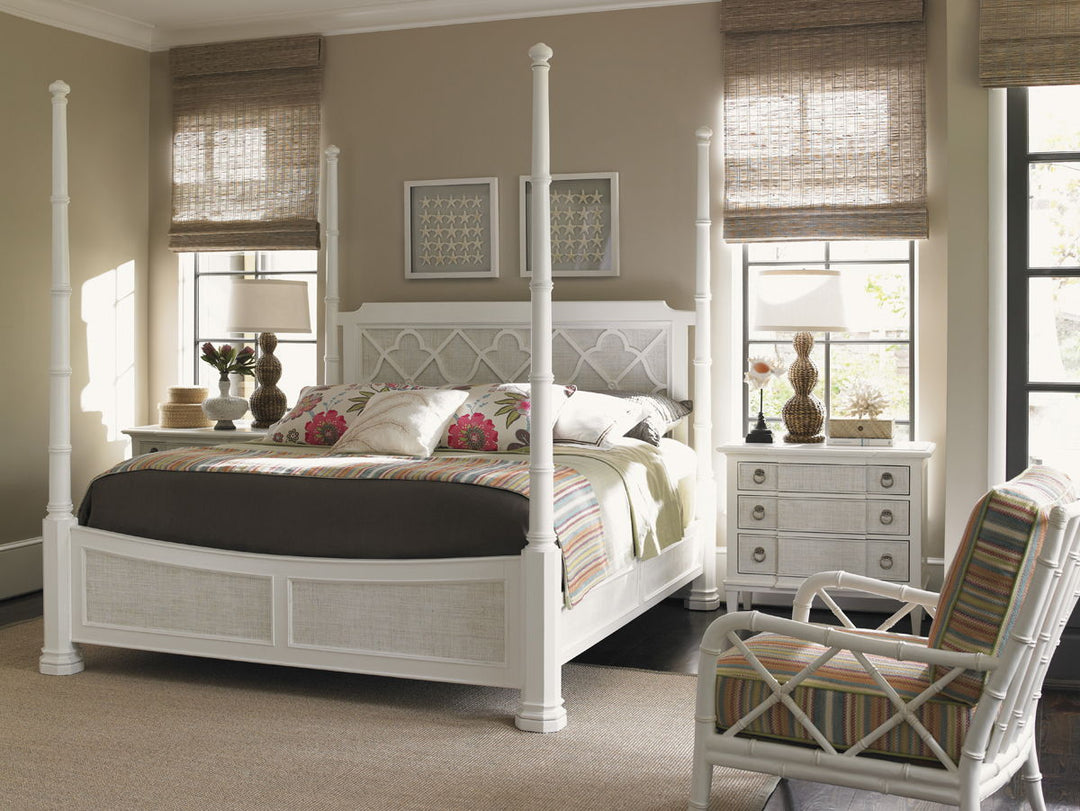 Ivory Key - Tuckers Point Bachelors Chest - White