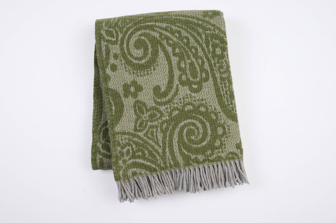 323 - Paisley Pattern Plush Throw with Grey Fringe - 55" x 7: Navy