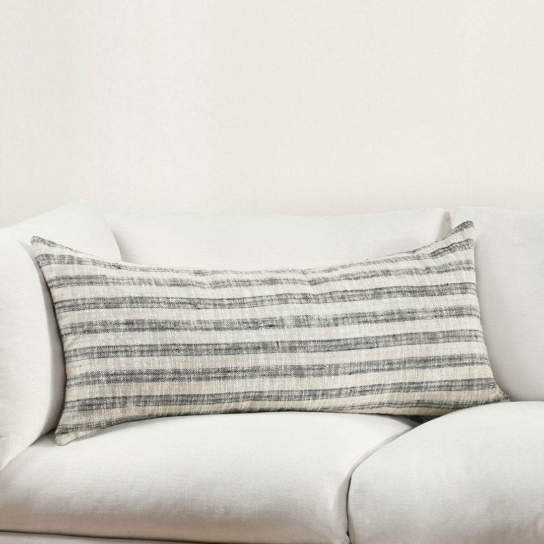 VC Linna - Pillow