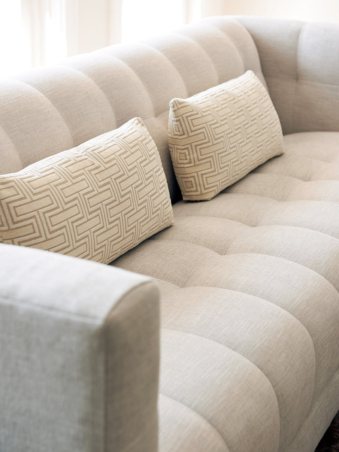 Kitano - Emilia Sofa
