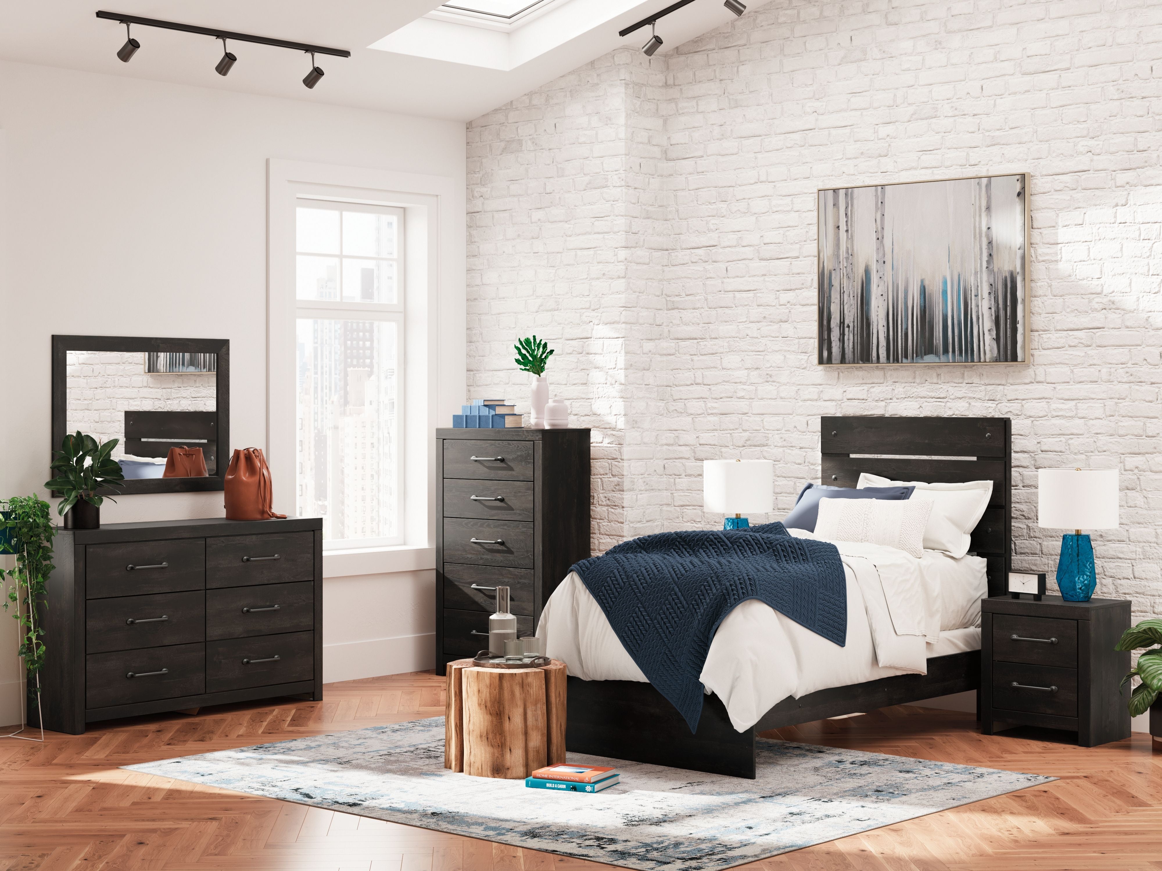 Hollivern - Panel Bed