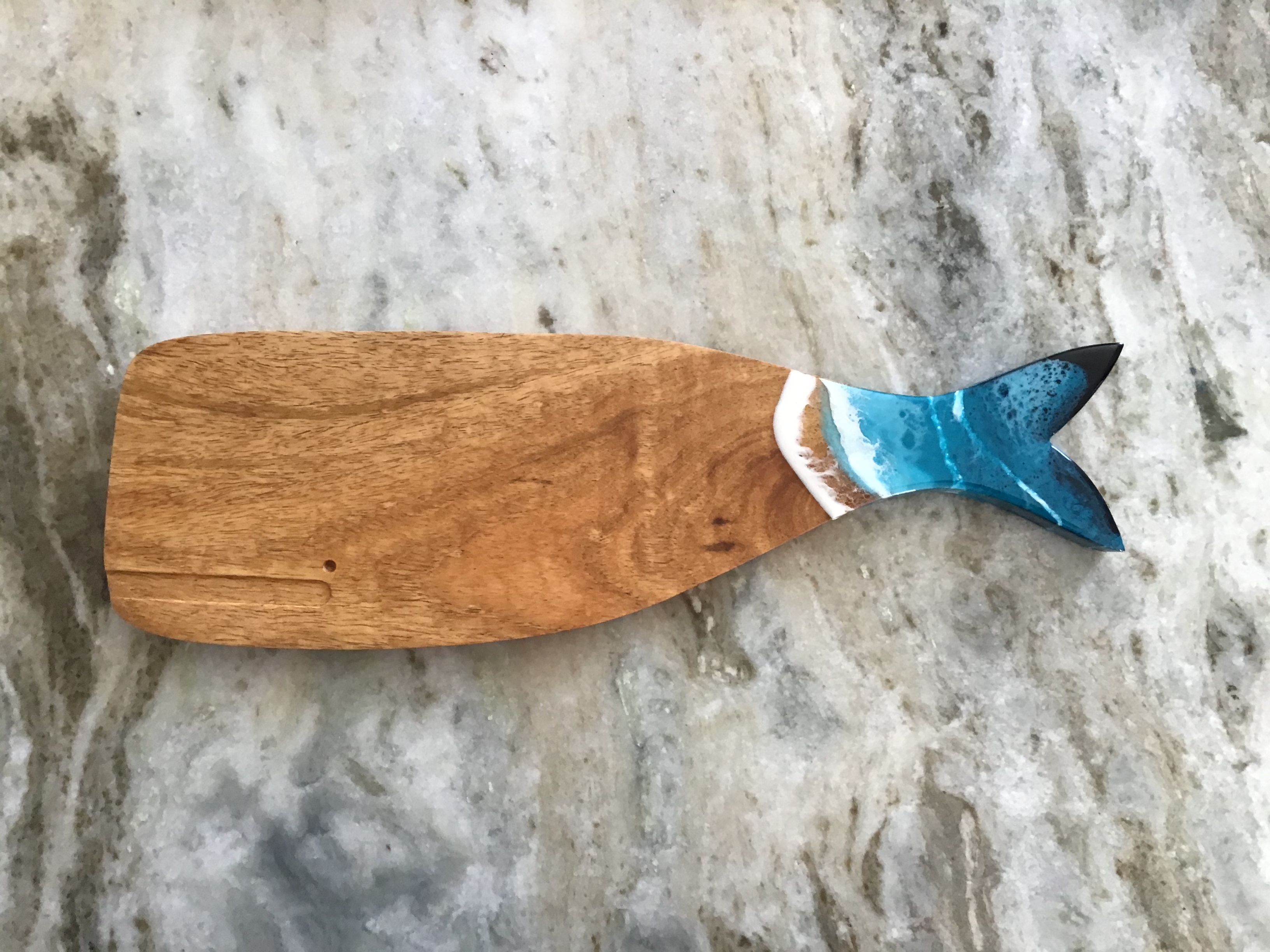 Pacific Shores Whale cheese board: Maldives