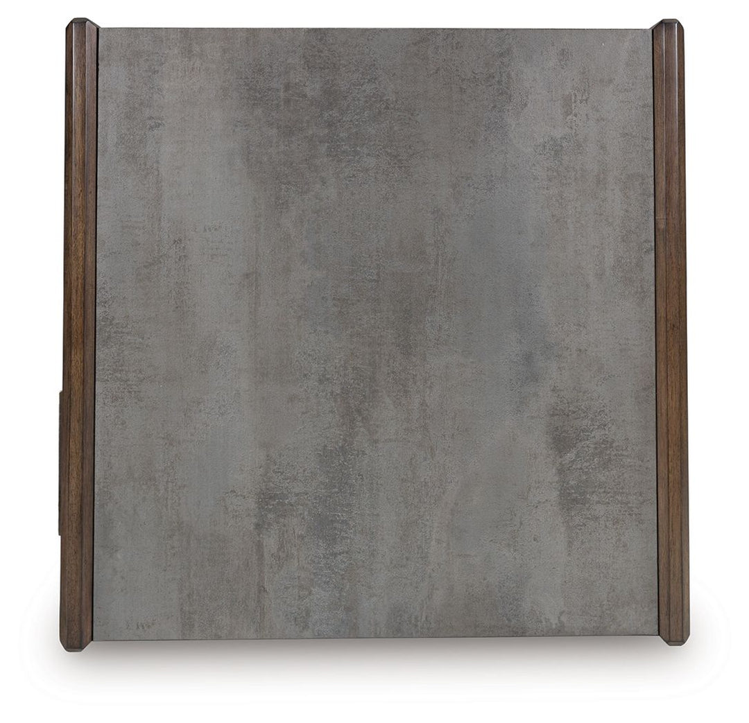 Kallenny - Brown / Gray - Square Cocktail Table