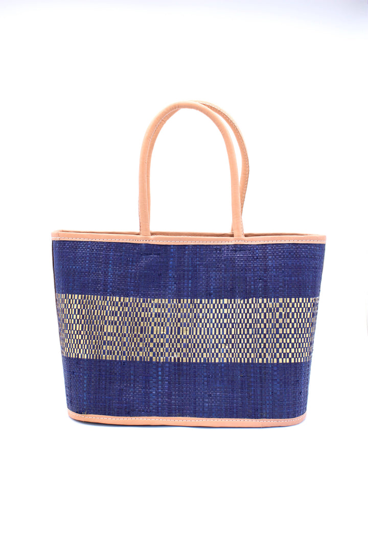 Wynwood Straw Tote Handbag with Metallic Detailing: Blue / Large