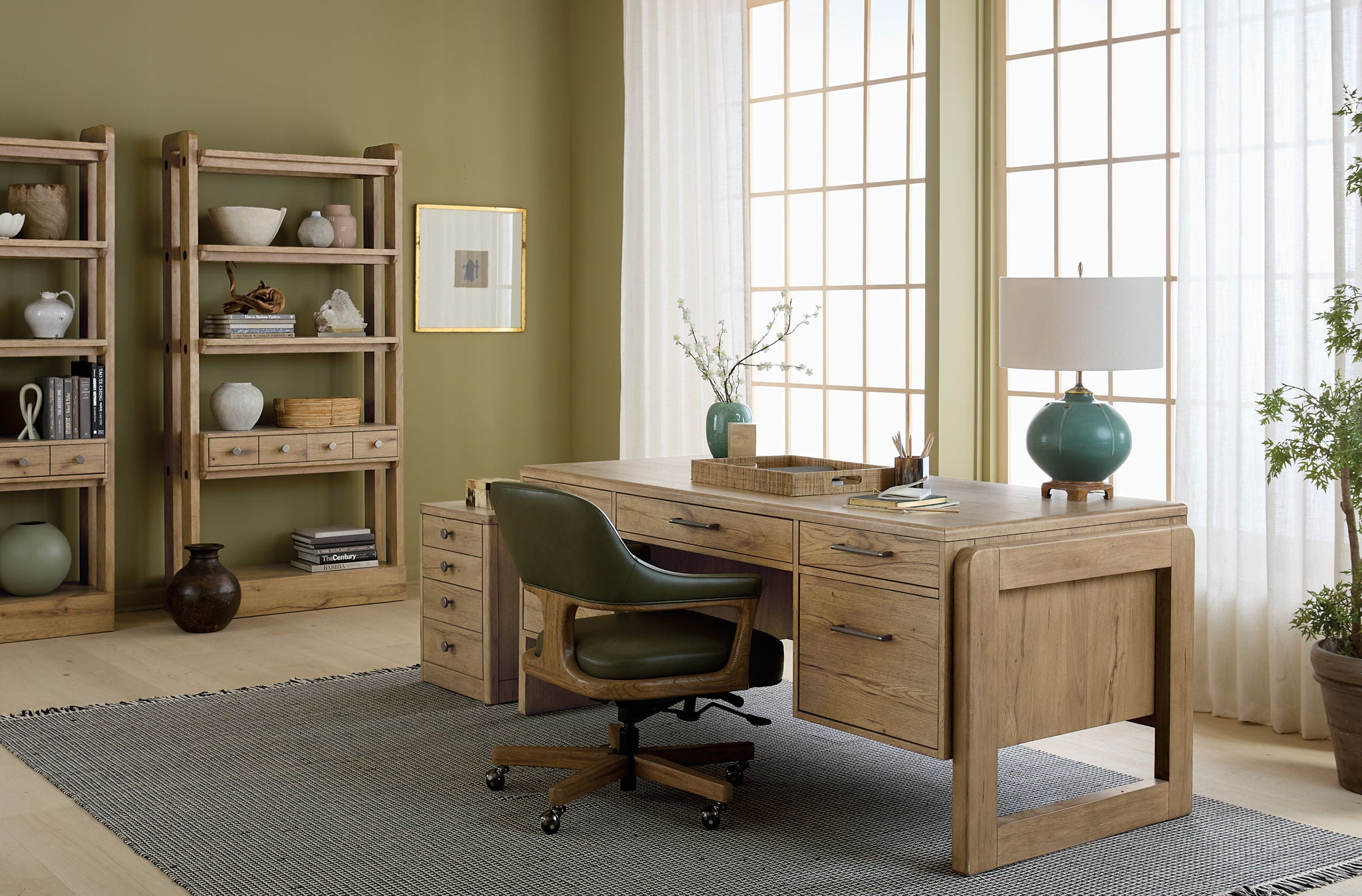 Home Office - Executive Desk - Light Brown