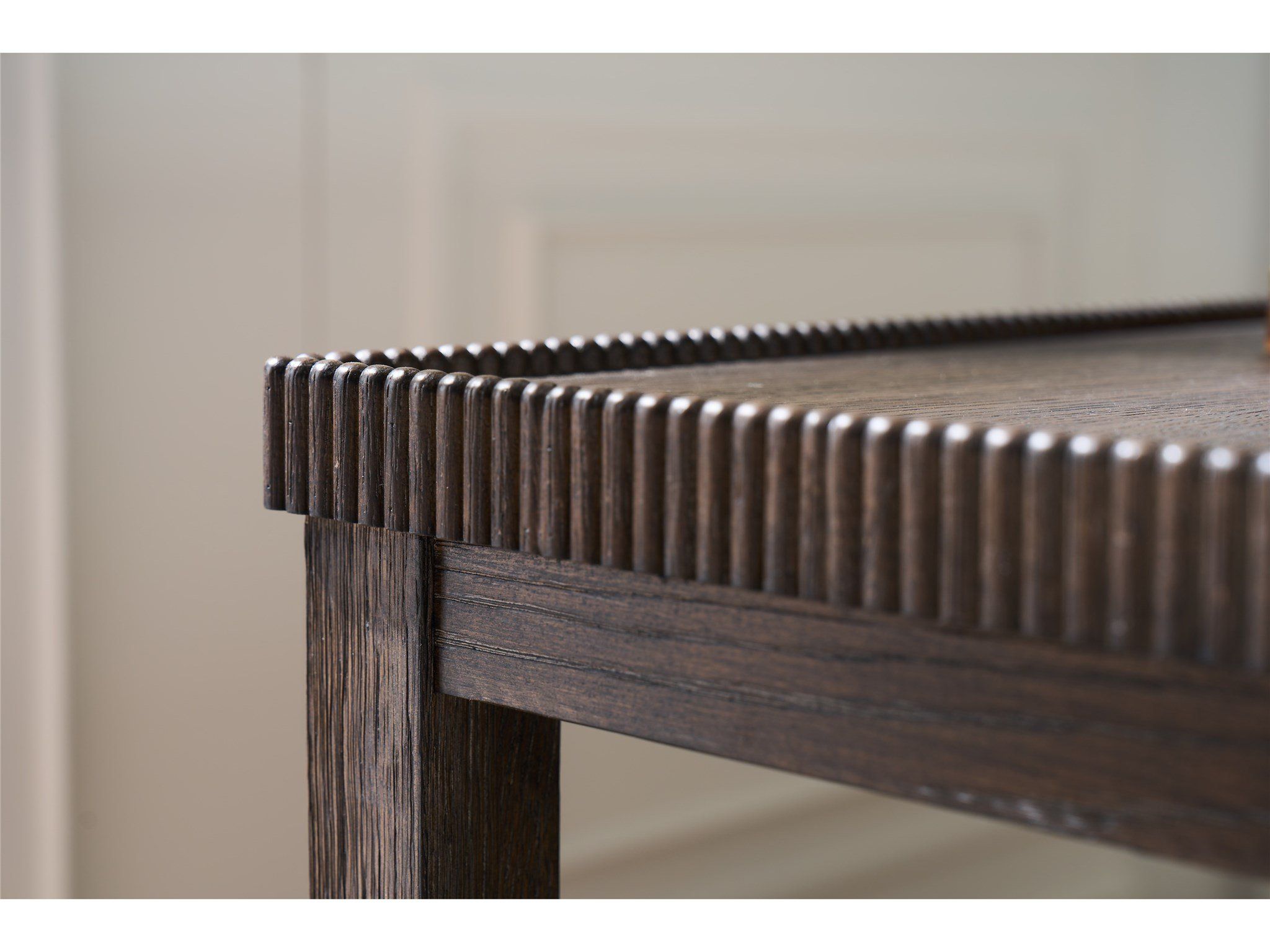 Montclair - Console - Cocoa