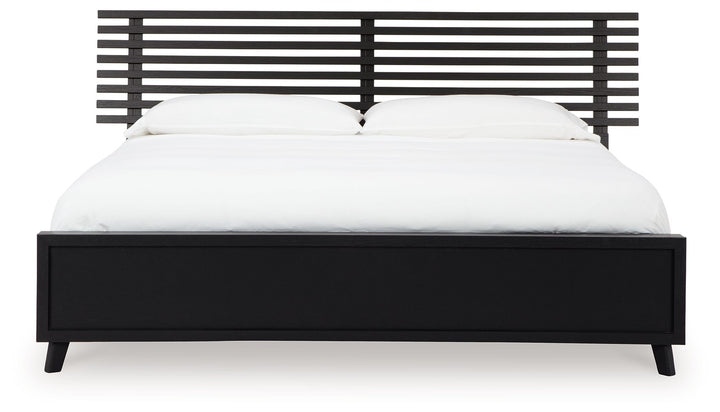 Danziar - Slat Panel Bedroom Set