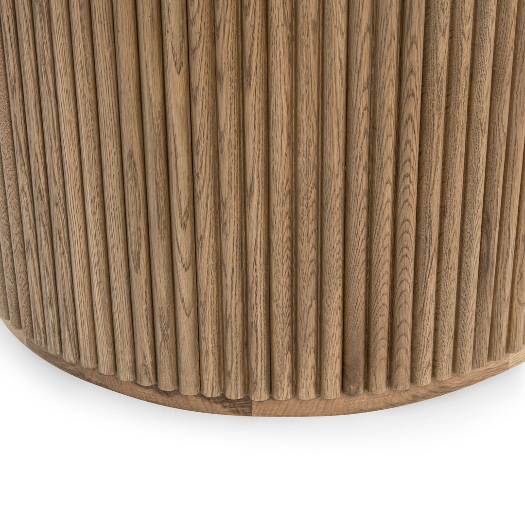 Vander - Round Dining Table - Tawny Brown