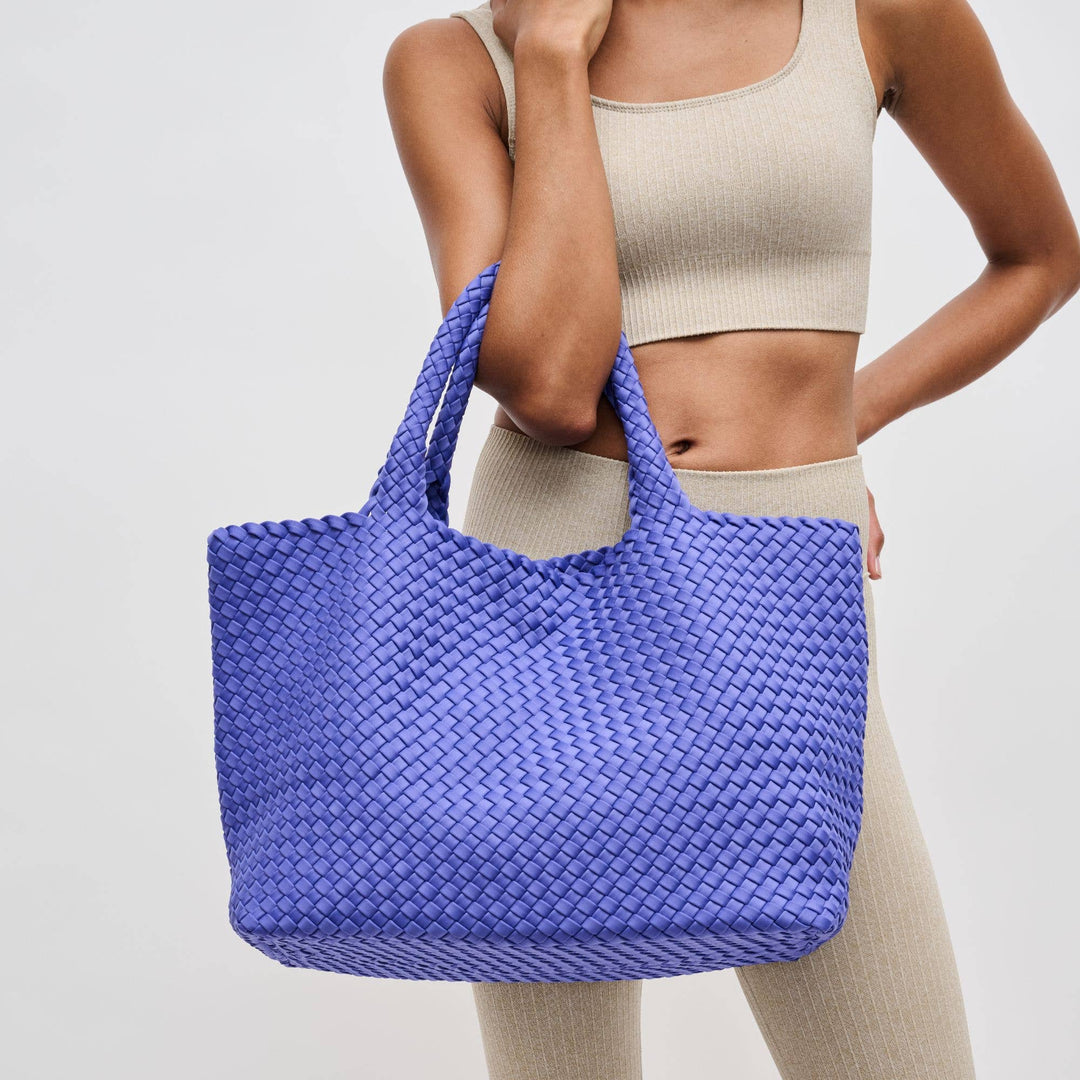 Sky's The Limit - Large Woven Neoprene Tote: Navy Nude