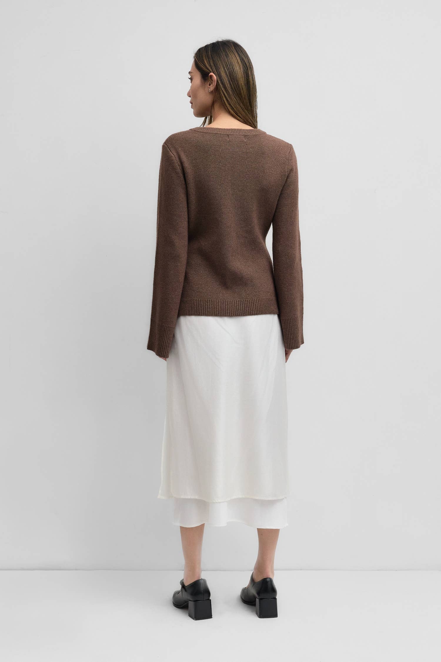 The Tyler Cardigan | Bell Sleeve Buttoned Cardigan: CHESTNUT BROWN / SMALL